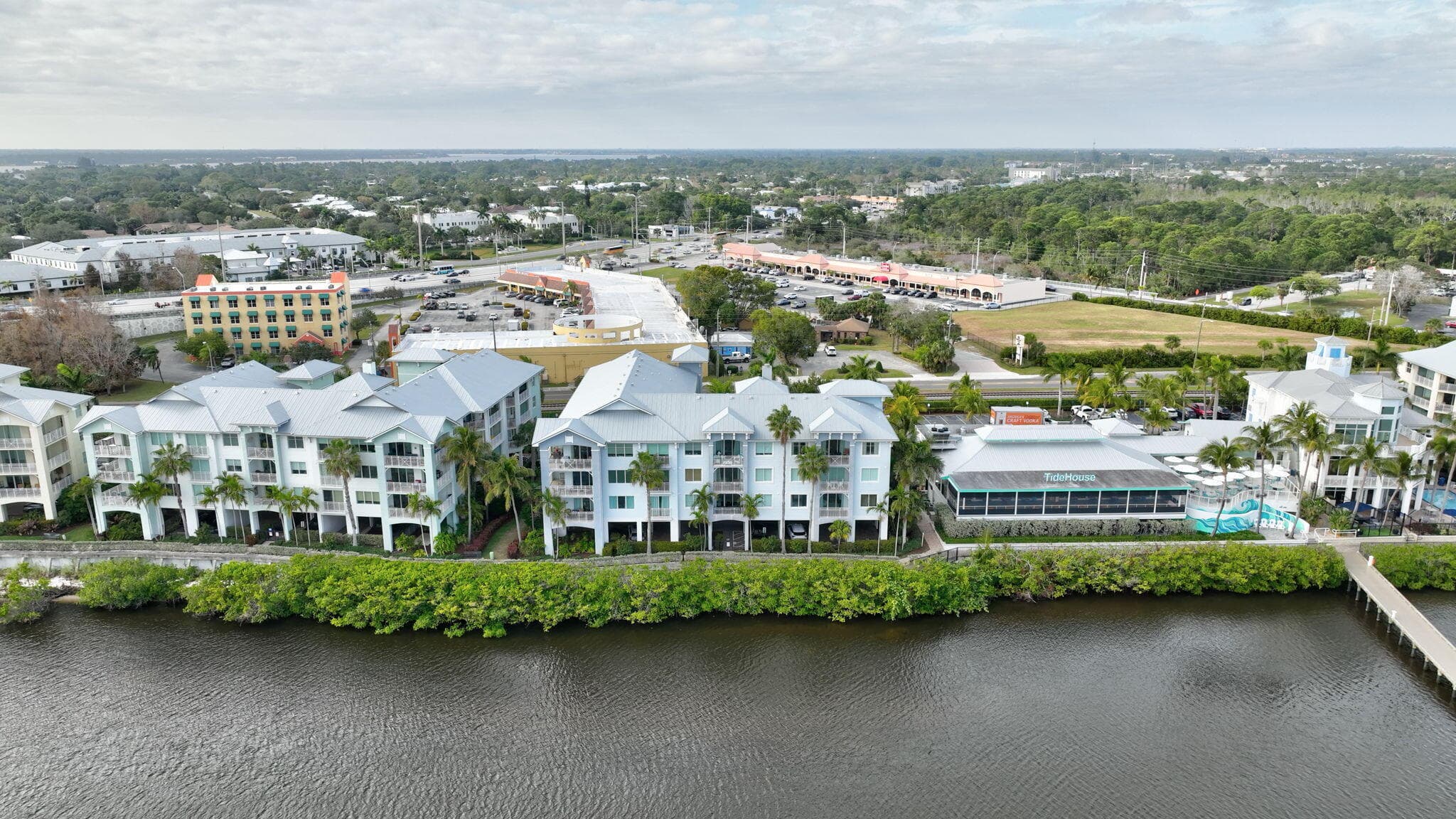 875 NW Flagler Avenue 404, Stuart, FL 34994 — photo 47 of 55
