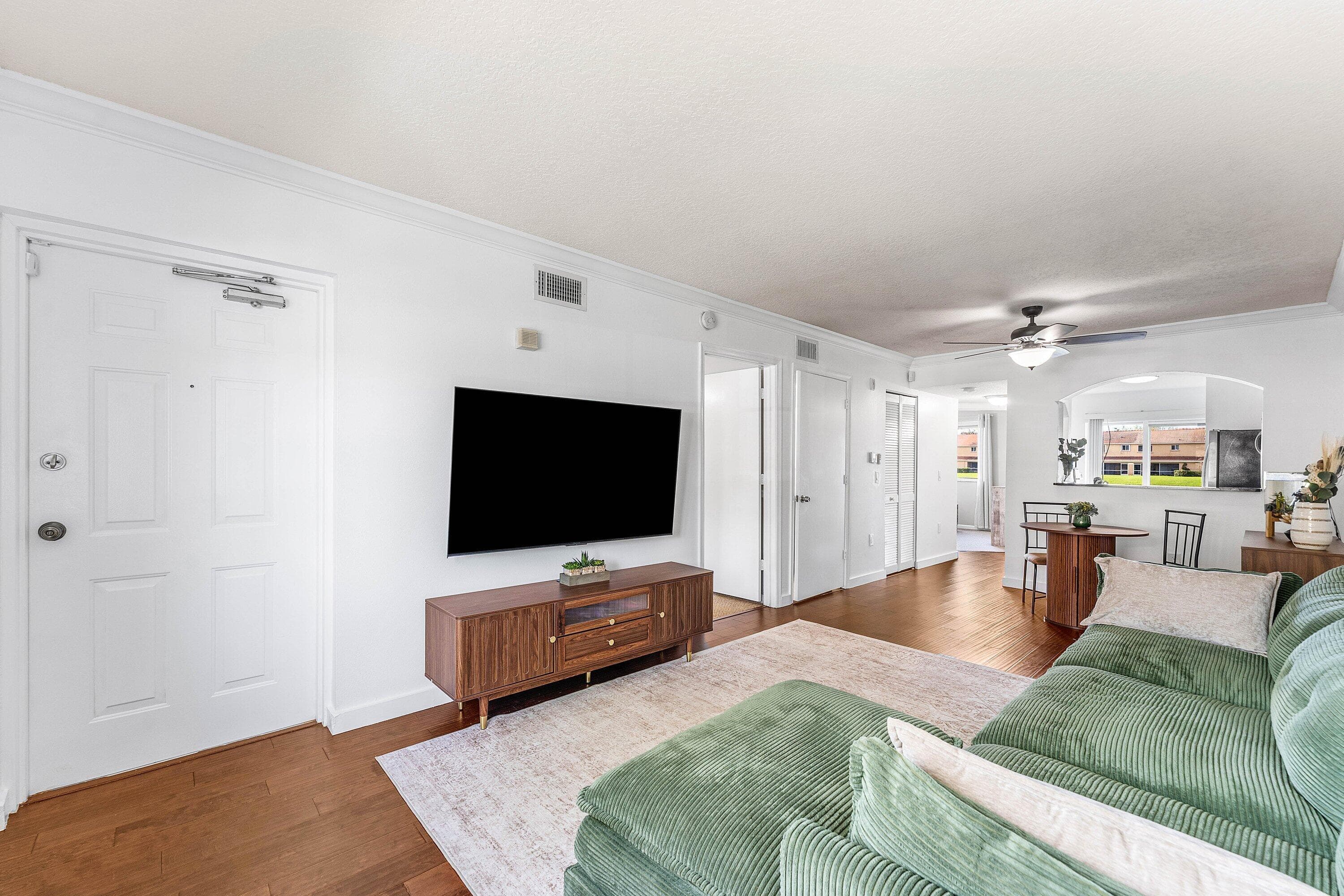 3490 Briar Bay Boulevard 105, West Palm Beach, FL 33411 — photo 4 of 45