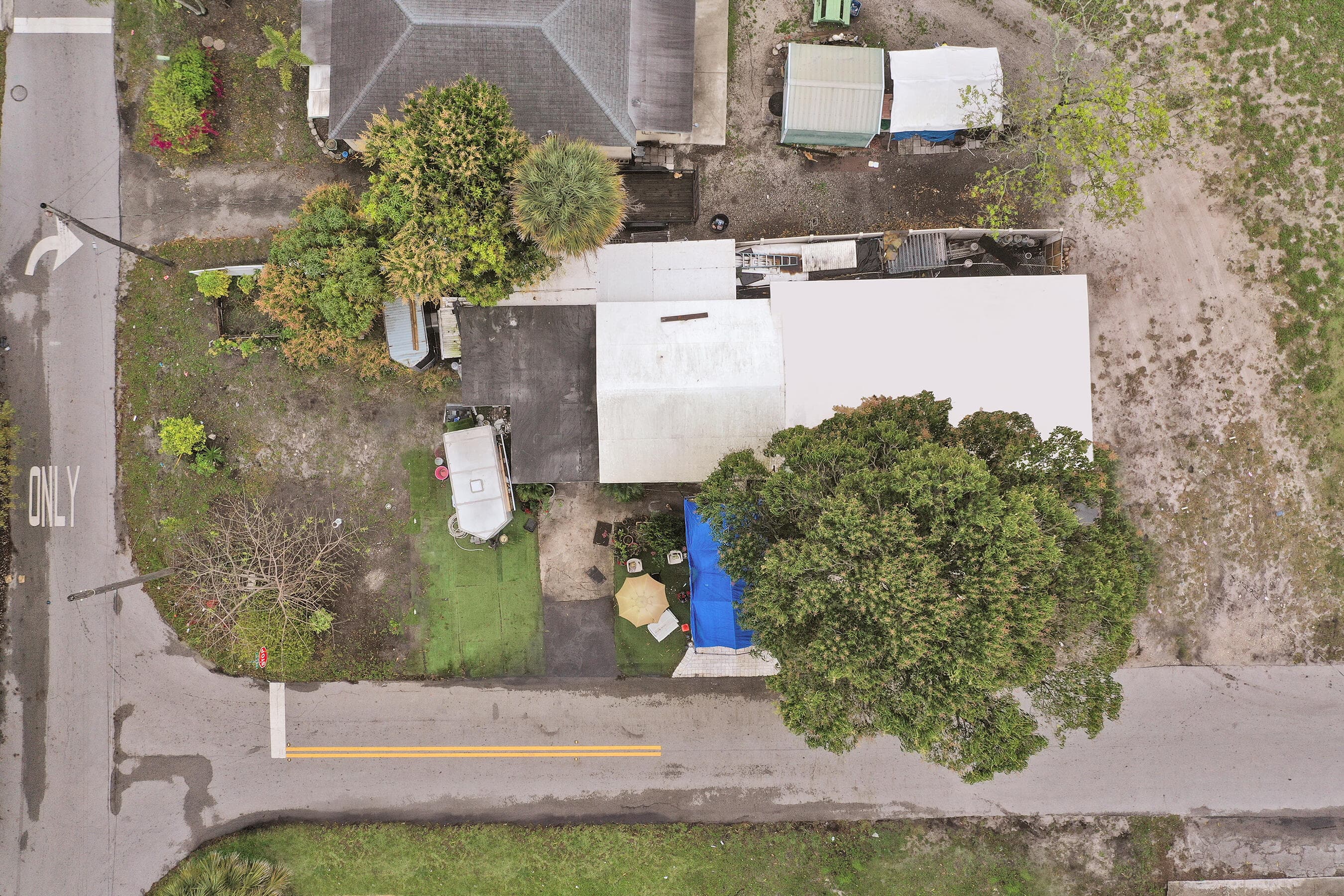 630 NW 15th Avenue, Pompano Beach, FL 33069 — photo 1 of 15
