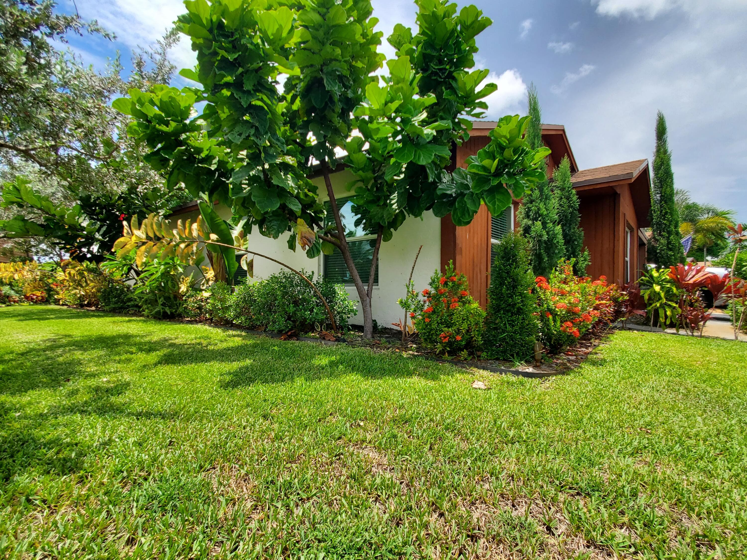 558 SE 27th Terrace 558, Boynton Beach, FL 33435 — photo 5 of 64