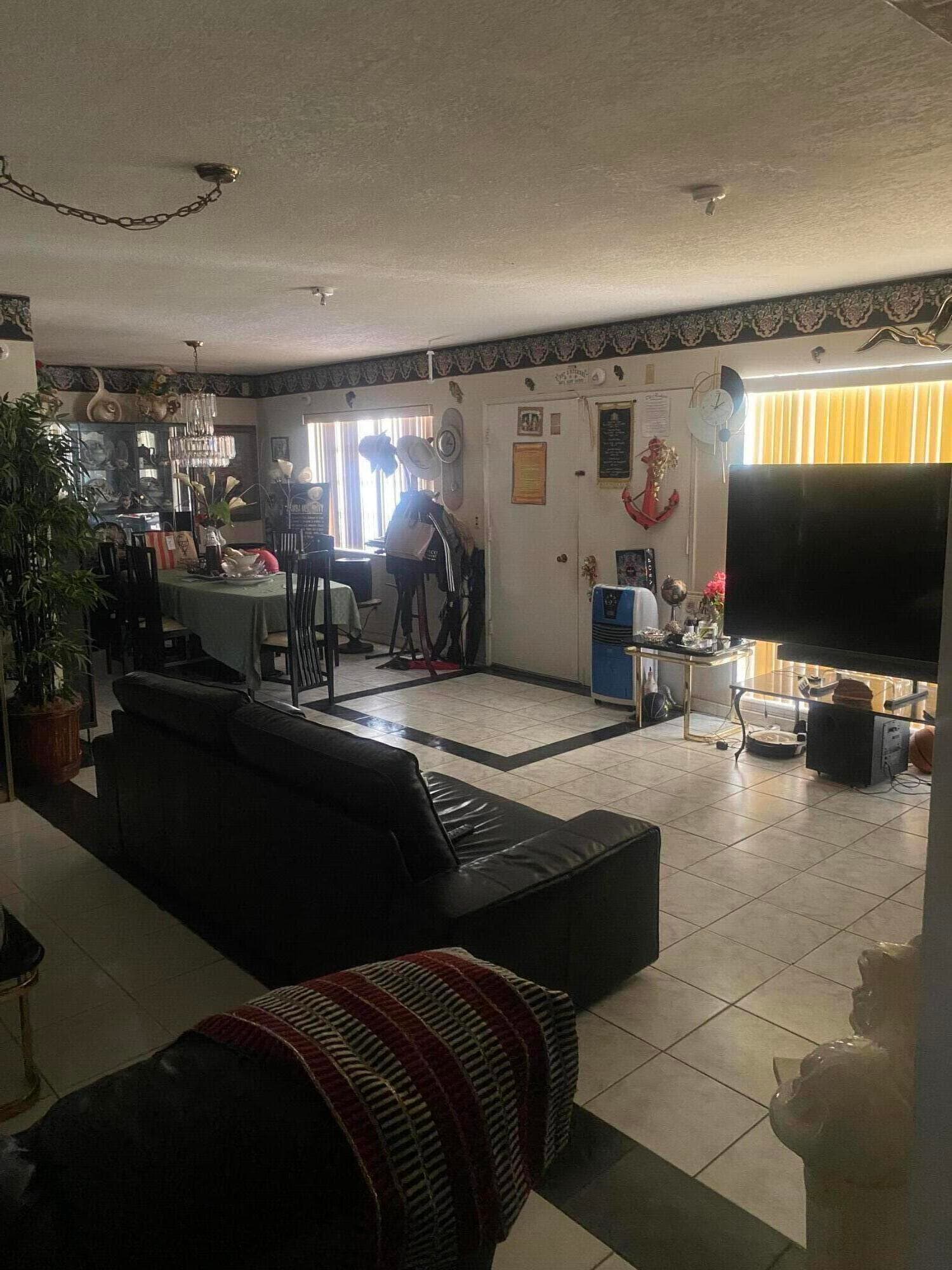 2732 NW 9th Terrace, Wilton Manors, FL 33311 — photo 23 of 29