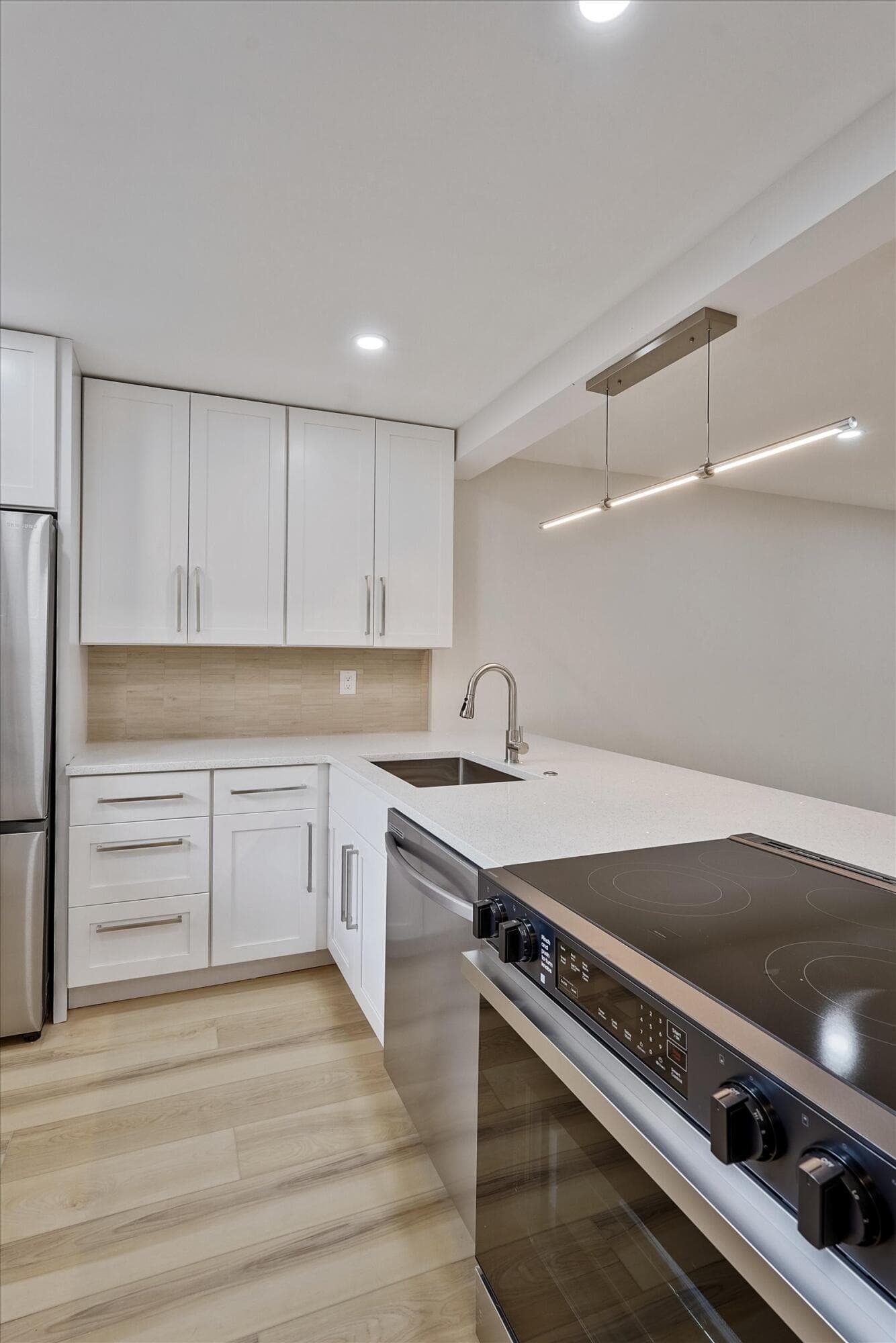 5220 Las Verdes Circle 321, Delray Beach, FL 33484 — photo 4 of 26