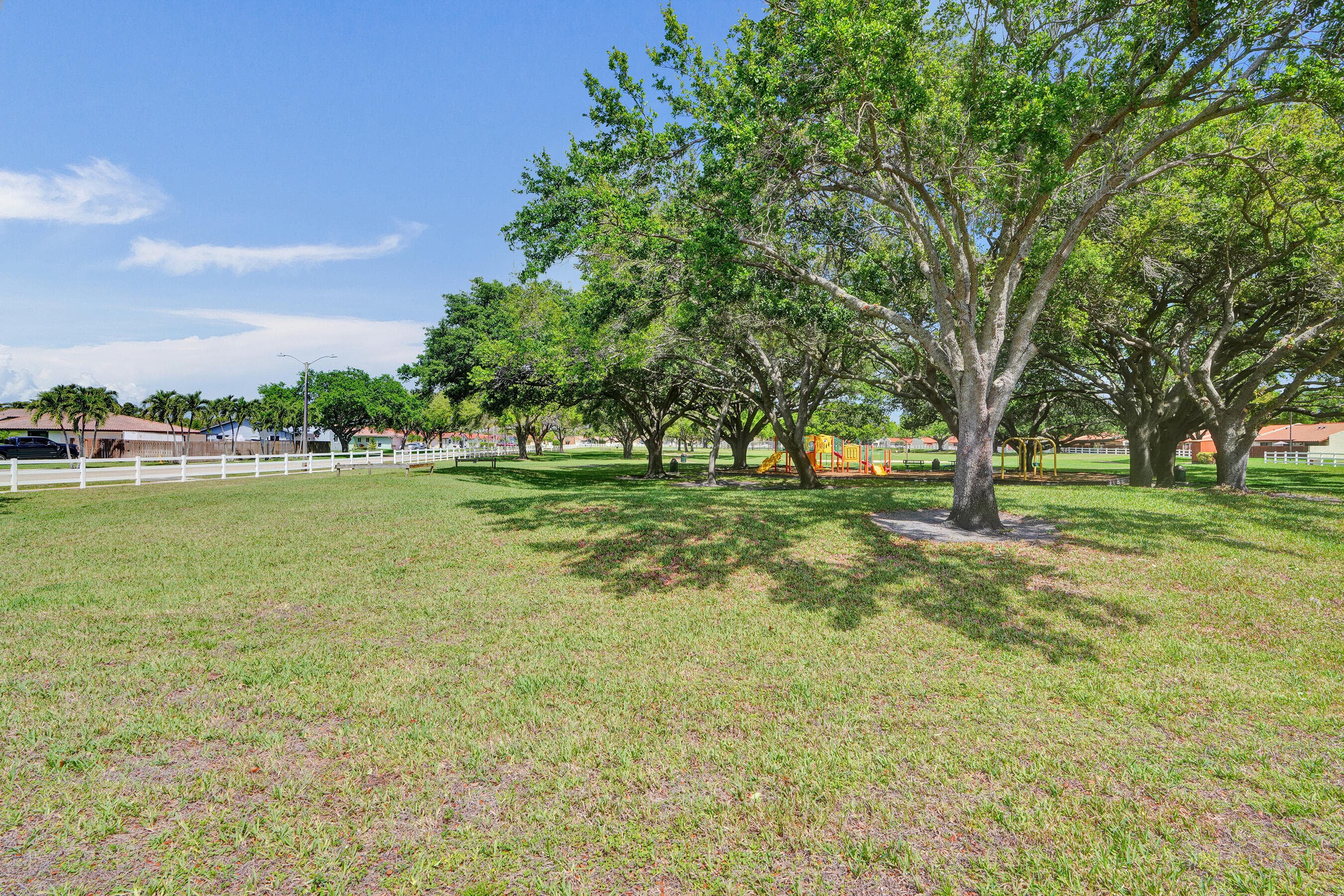5810 SW 112th Way, Cooper City, FL 33330 — photo 34 of 36