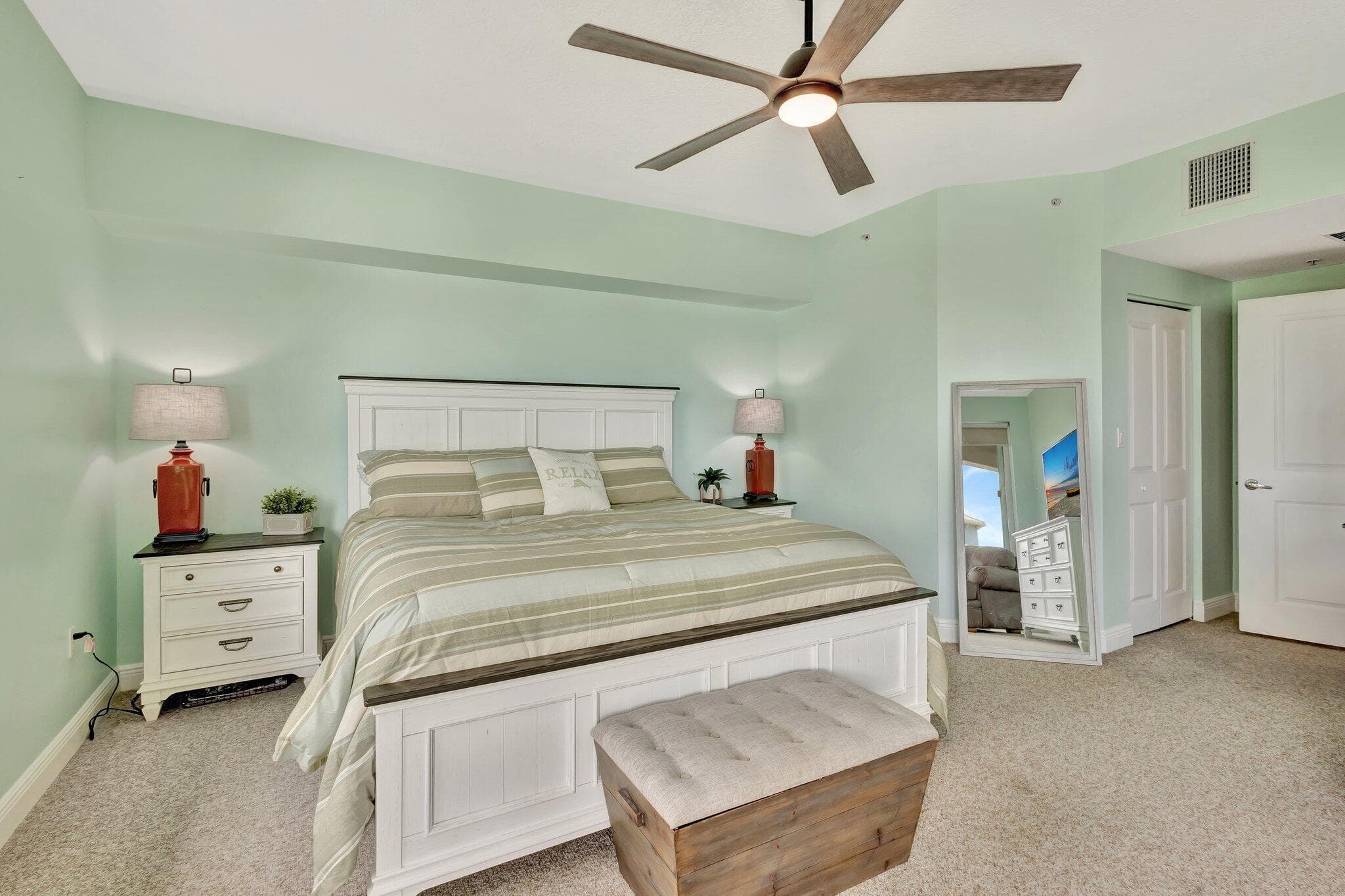 975 NW Flagler Avenue 407, Stuart, FL 34994 — photo 12 of 70