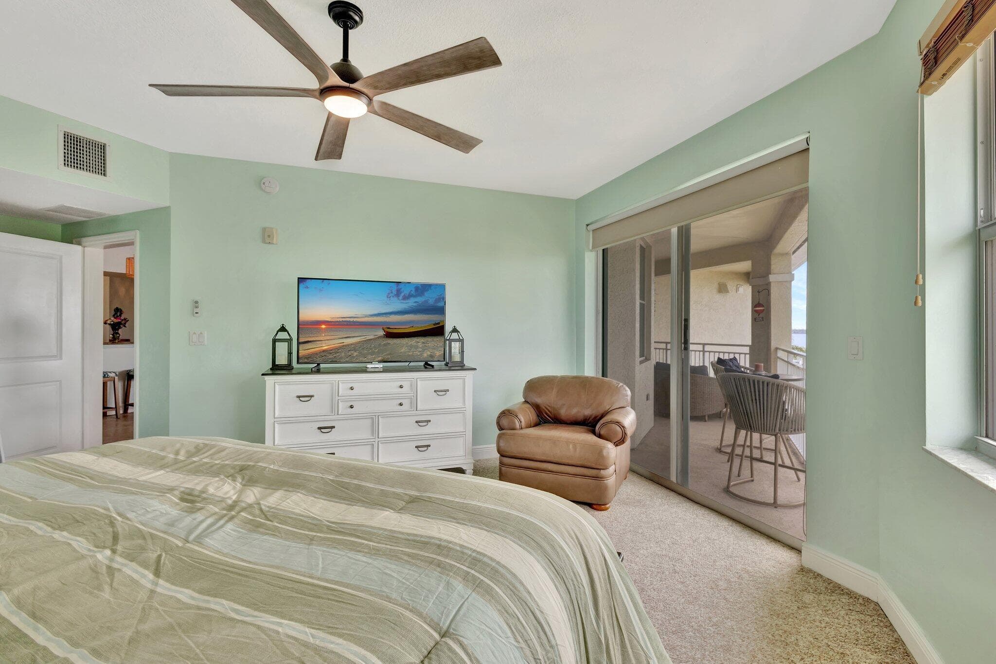 975 NW Flagler Avenue 407, Stuart, FL 34994 — photo 15 of 70