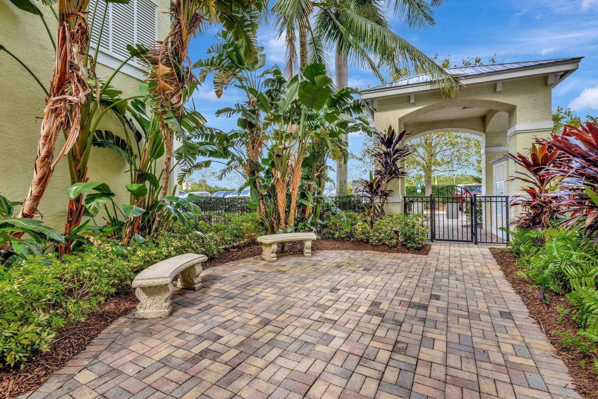 975 NW Flagler Avenue 407, Stuart, FL 34994 — photo 28 of 70