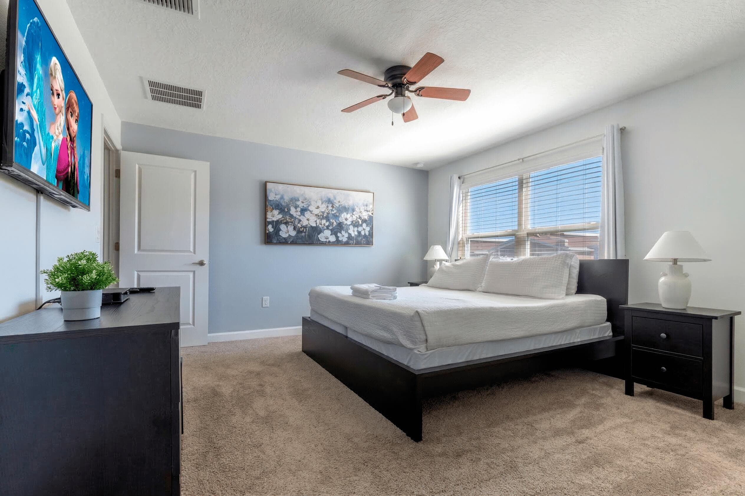 650 Pebble Beach Drive, Davenport, FL 33896 — photo 13 of 50