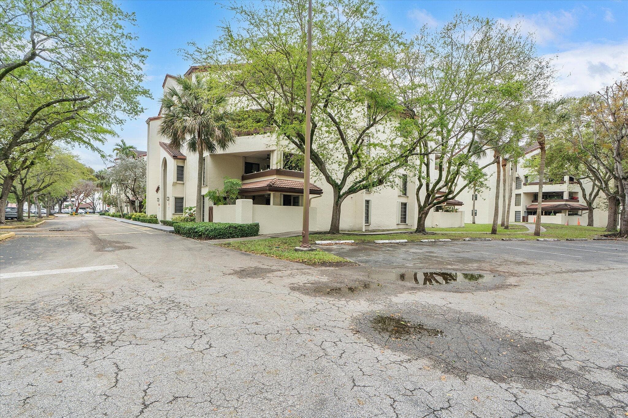 9020 SW 125th Avenue F-203, Miami, FL 33186 — photo 2 of 46