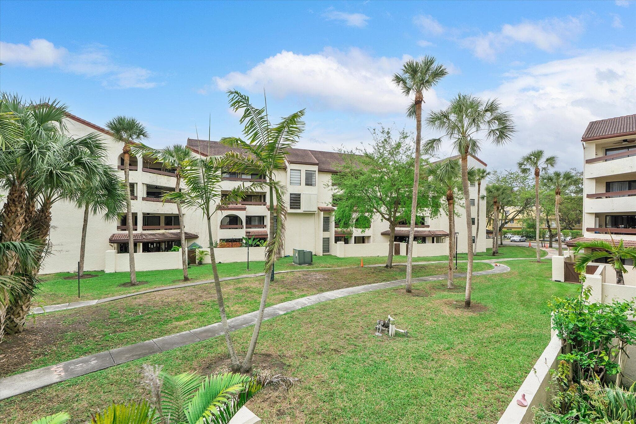 9020 SW 125th Avenue F-203, Miami, FL 33186 — photo 1 of 46