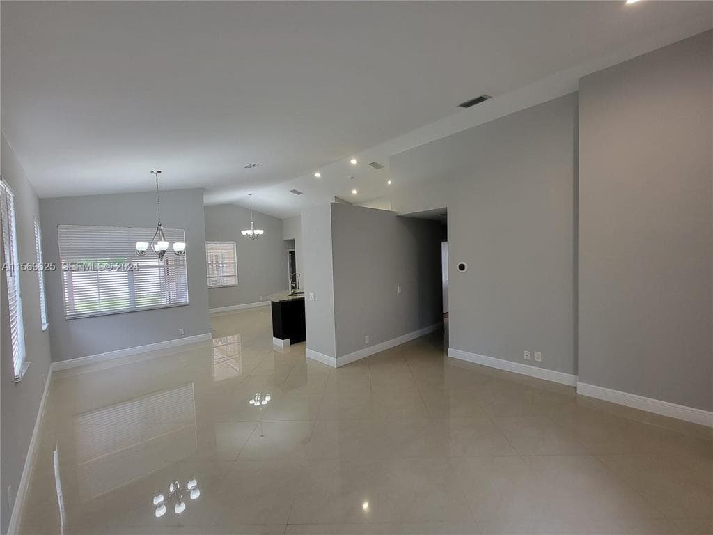 928 Falling Water Road, Weston, FL 33326 — photo 5 of 37