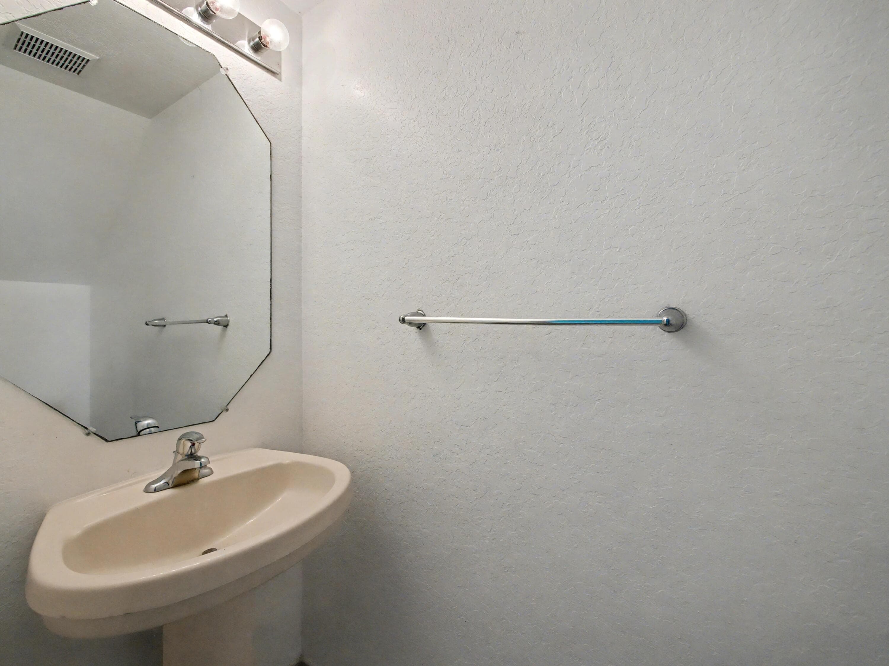 3425 Sonoma Drive, Riviera Beach, FL 33404 — photo 8 of 10
