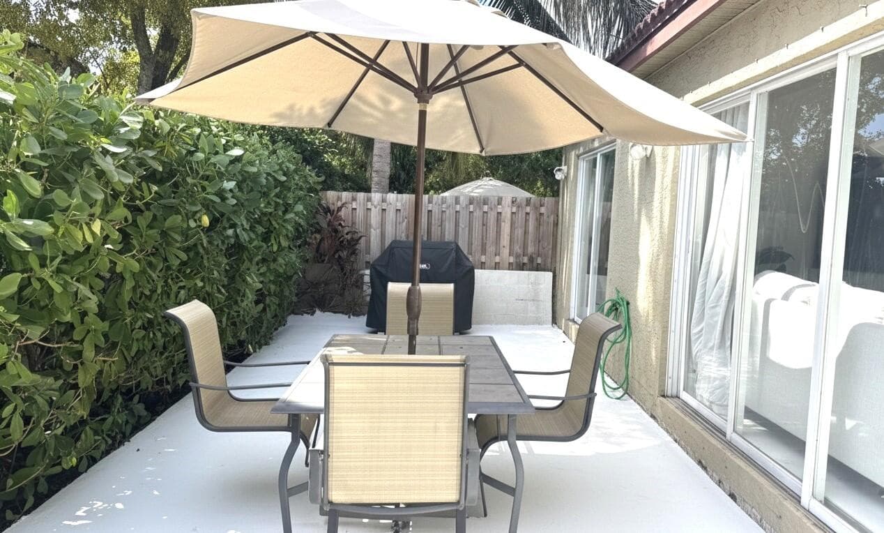 4274 NW 1st Place, Deerfield Beach, FL 33442 — photo 15 of 21