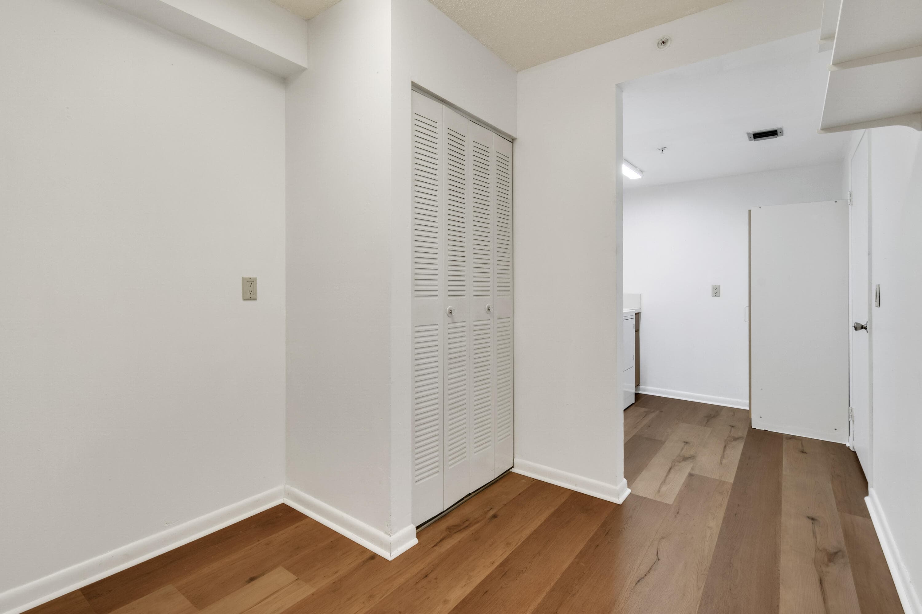 1701 Marina Isle Way 301, Jupiter, FL 33477 — photo 32 of 60