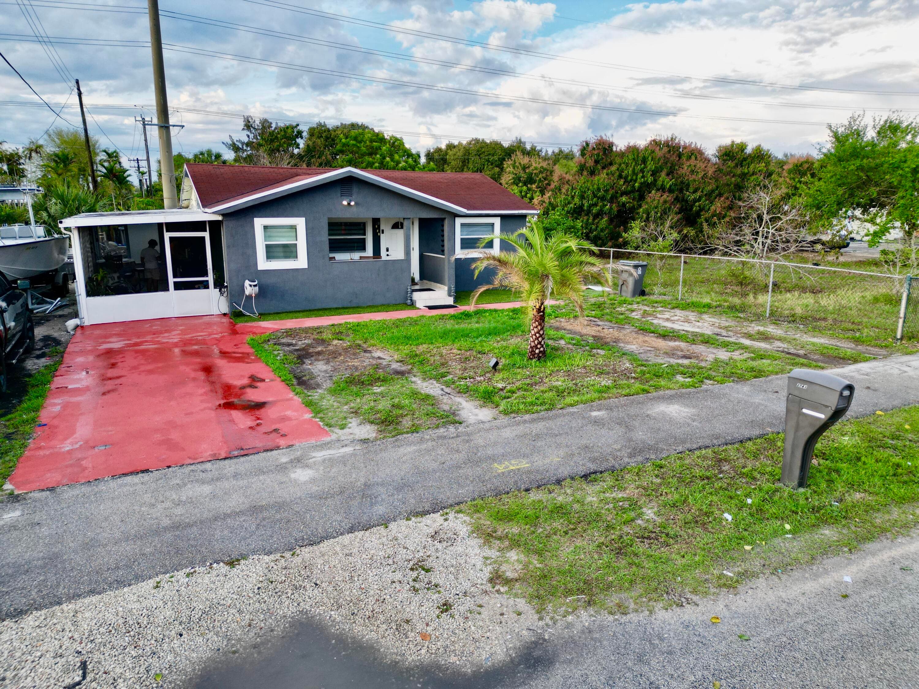 2743 Kentucky Street, West Palm Beach, FL 33406 — photo 12 of 35