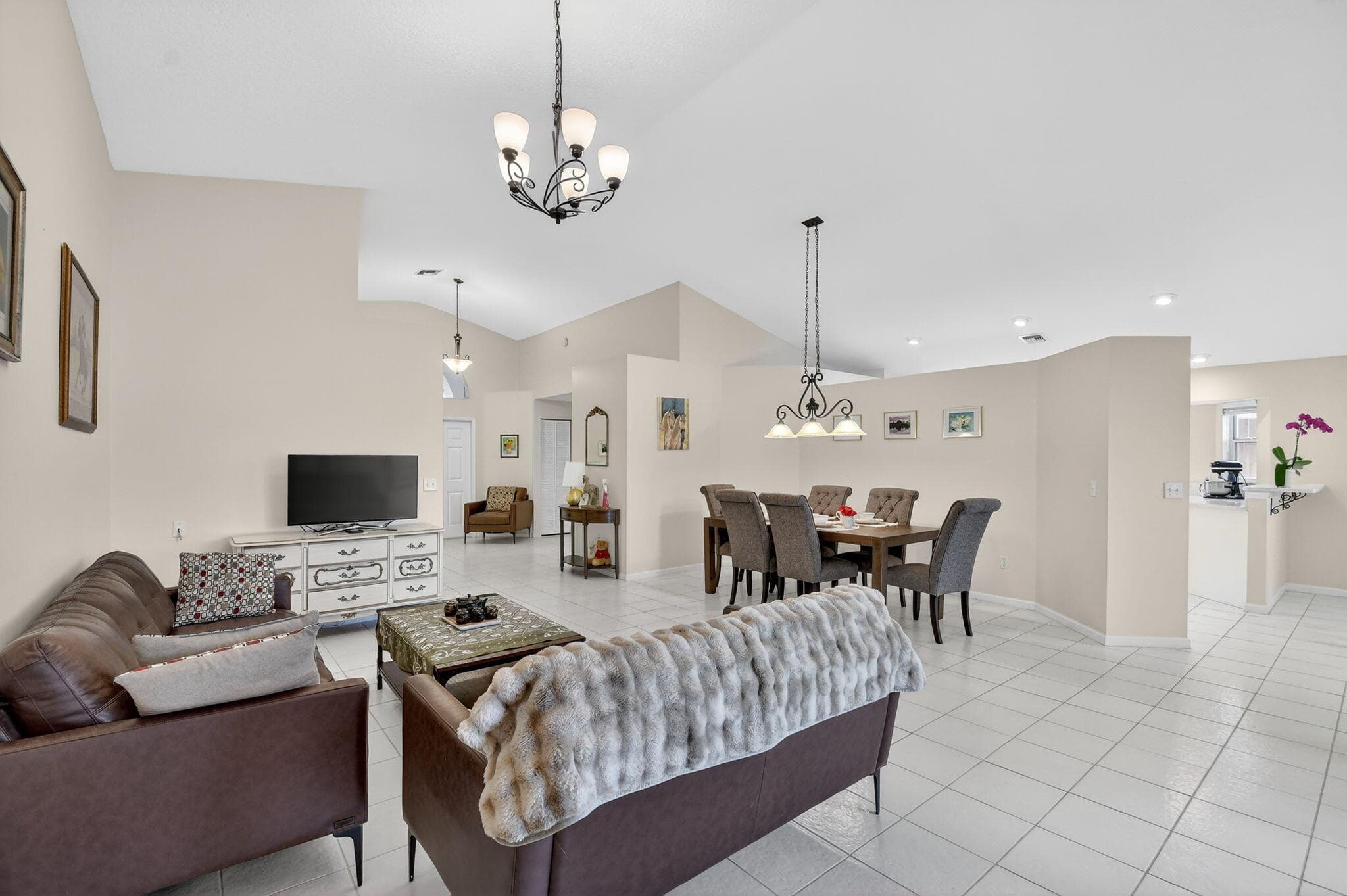 2453 Stonegate Drive, Wellington, FL 33414 — photo 13 of 45