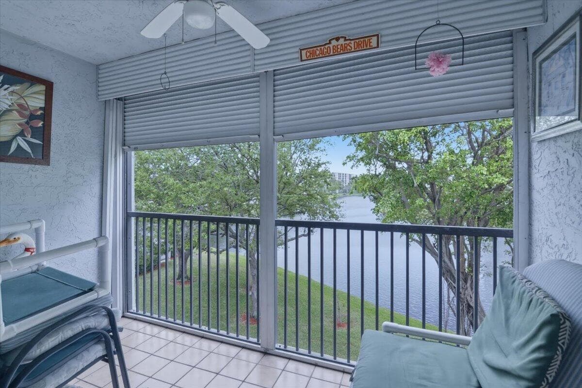2220 N Cypress Bend Drive 410, Pompano Beach, FL 33069 — photo 22 of 27