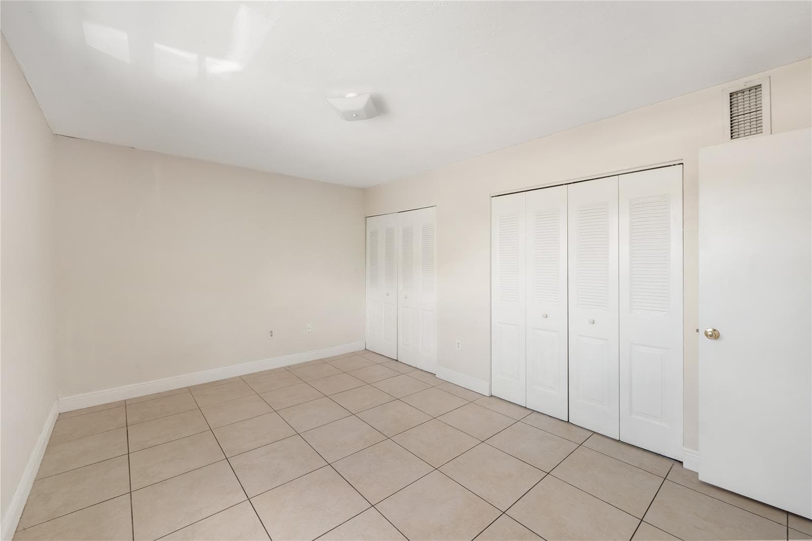 1925 Madison Street 22, Hollywood, FL 33020 — photo 3 of 8