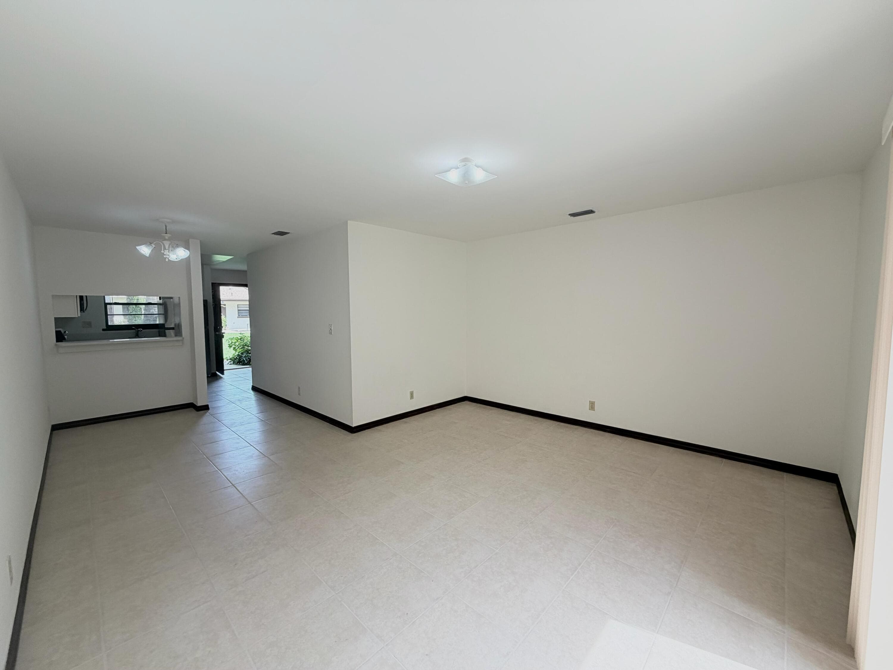 1226 N Haverhill Road Unit 3, Haverhill, FL 33417 — photo 13 of 18