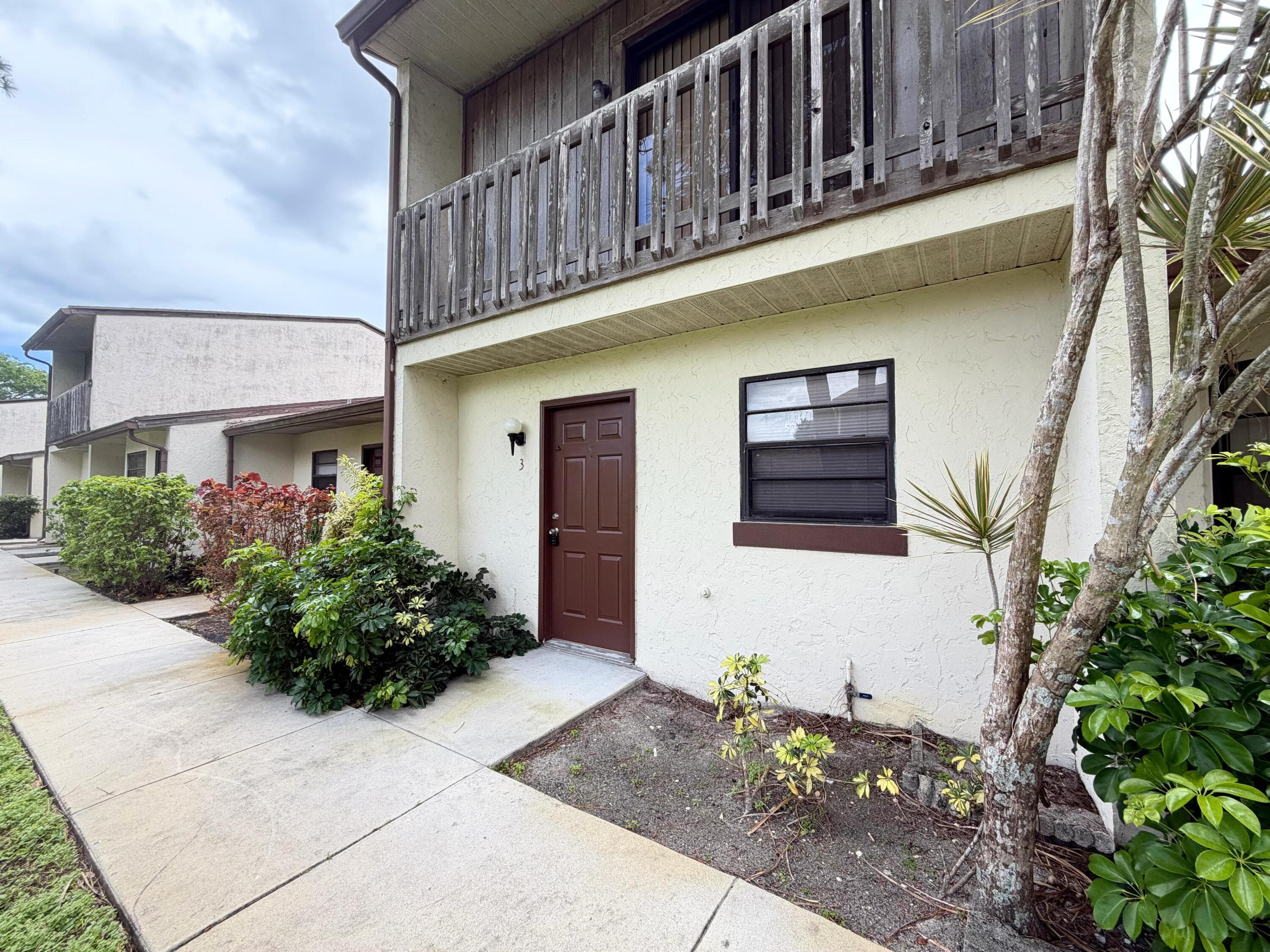 1226 N Haverhill Road Unit 3, Haverhill, FL 33417 — photo 17 of 18
