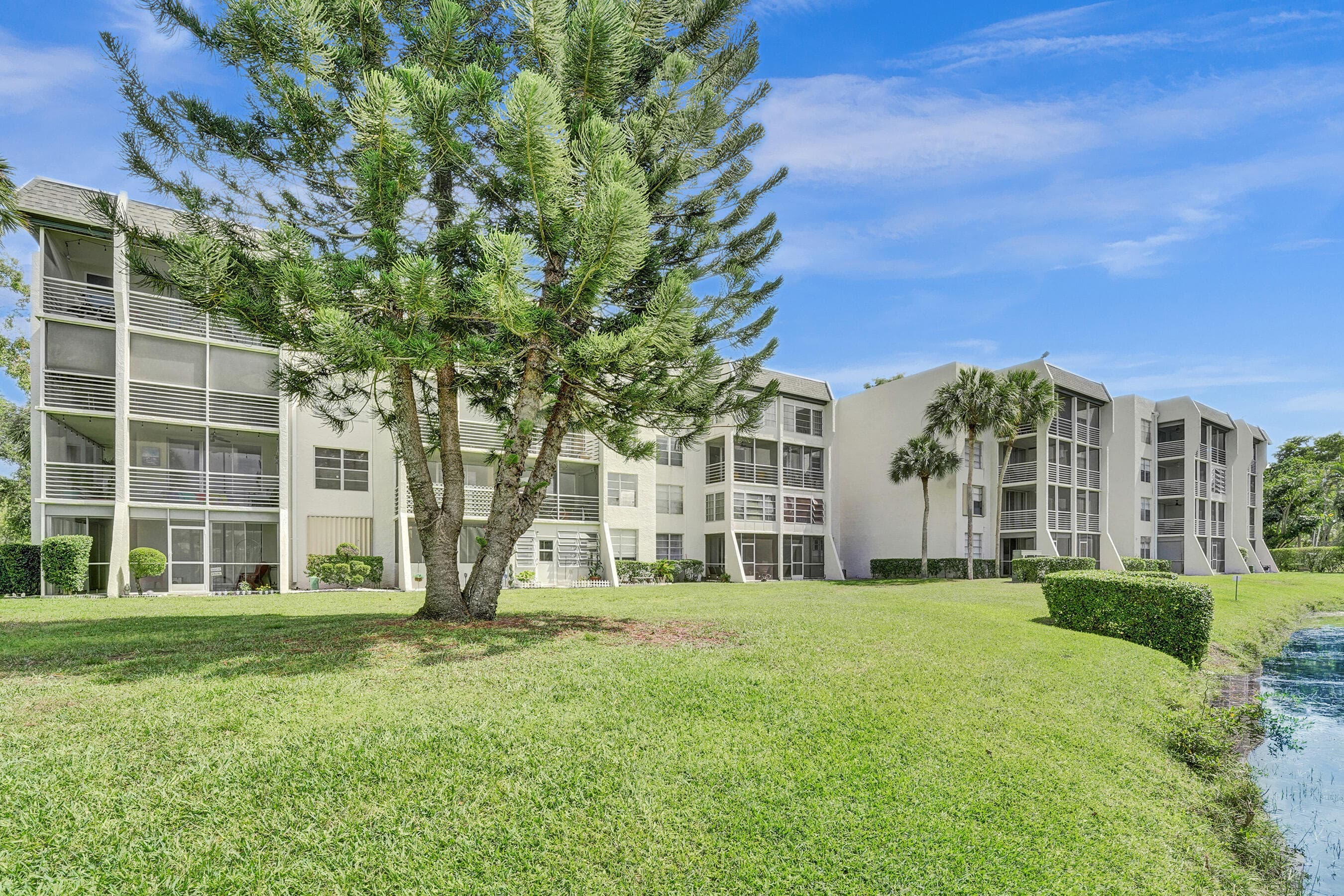 9470 Poinciana Place 308, Davie, FL 33324 — photo 2 of 53