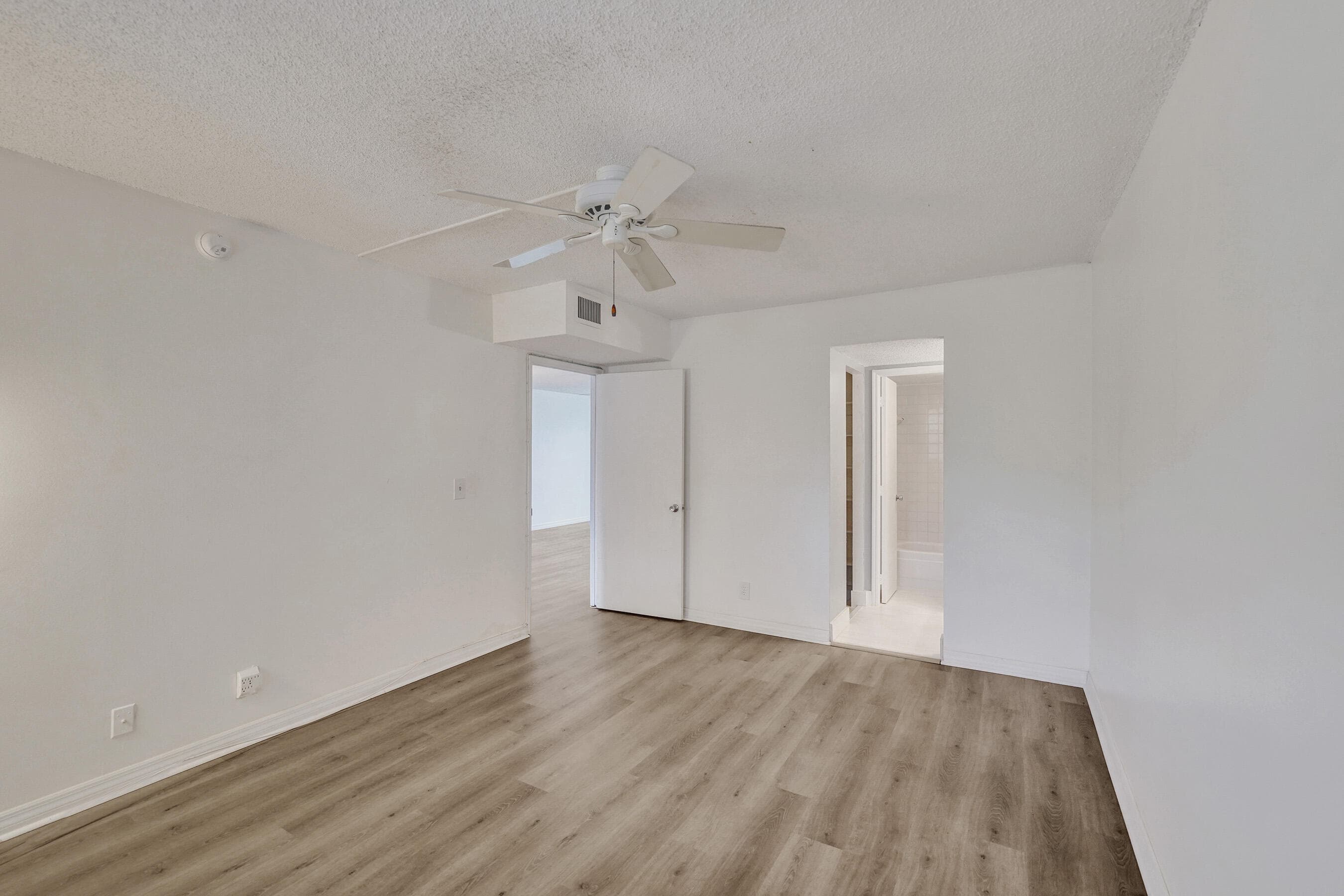 9470 Poinciana Place 308, Davie, FL 33324 — photo 37 of 53