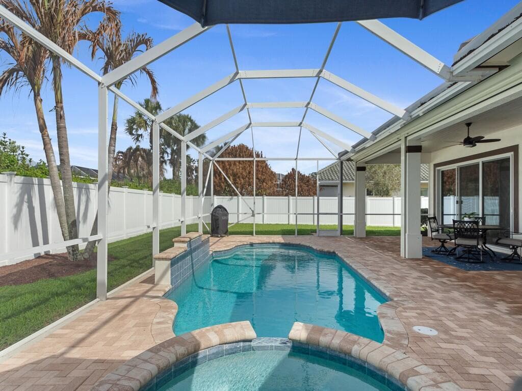 445 Wingate Terrace SW, Vero Beach, FL 32968 — photo 32 of 37