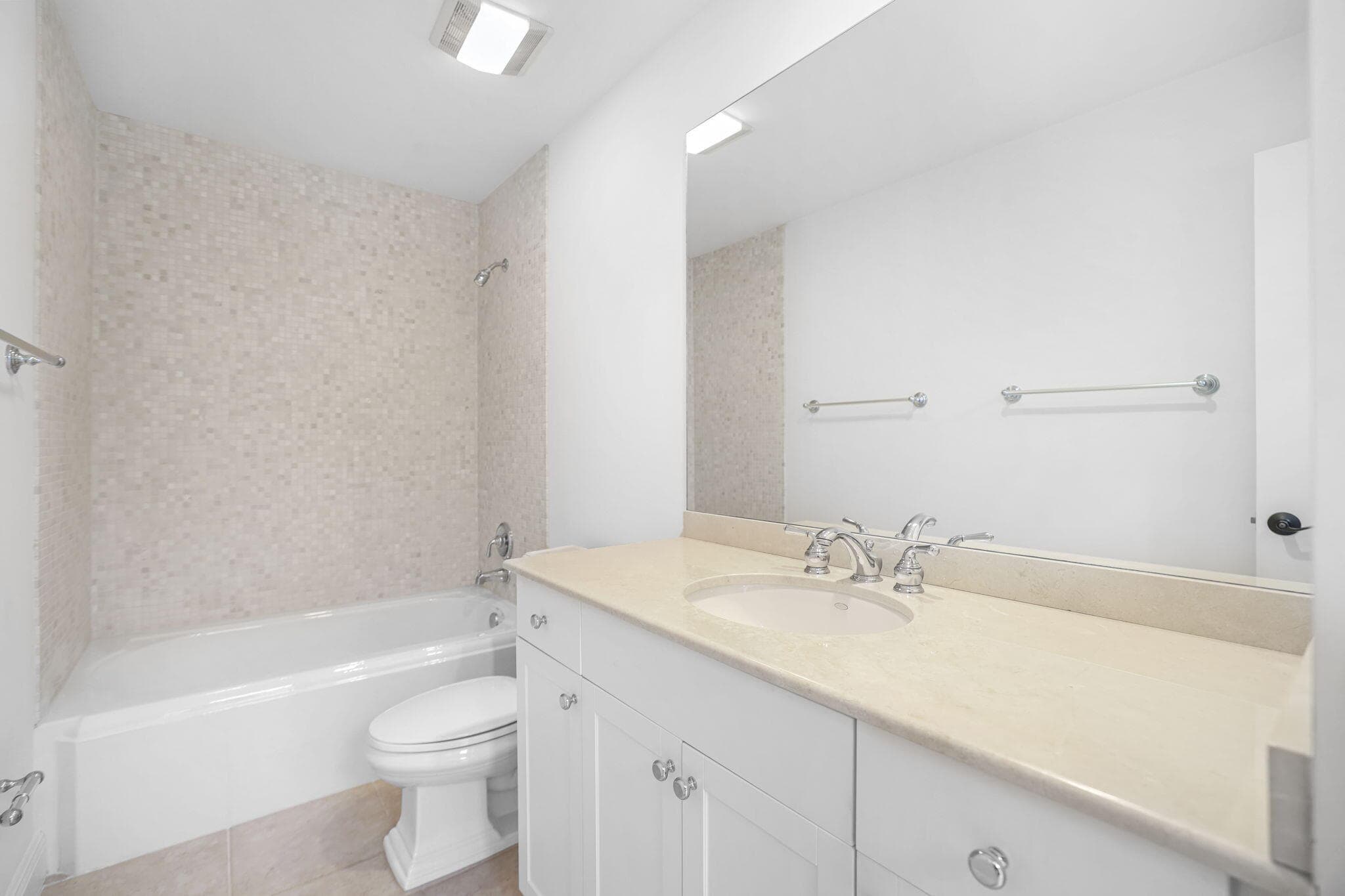 11627 SE Florida Avenue, Hobe Sound, FL 33455 — photo 31 of 67