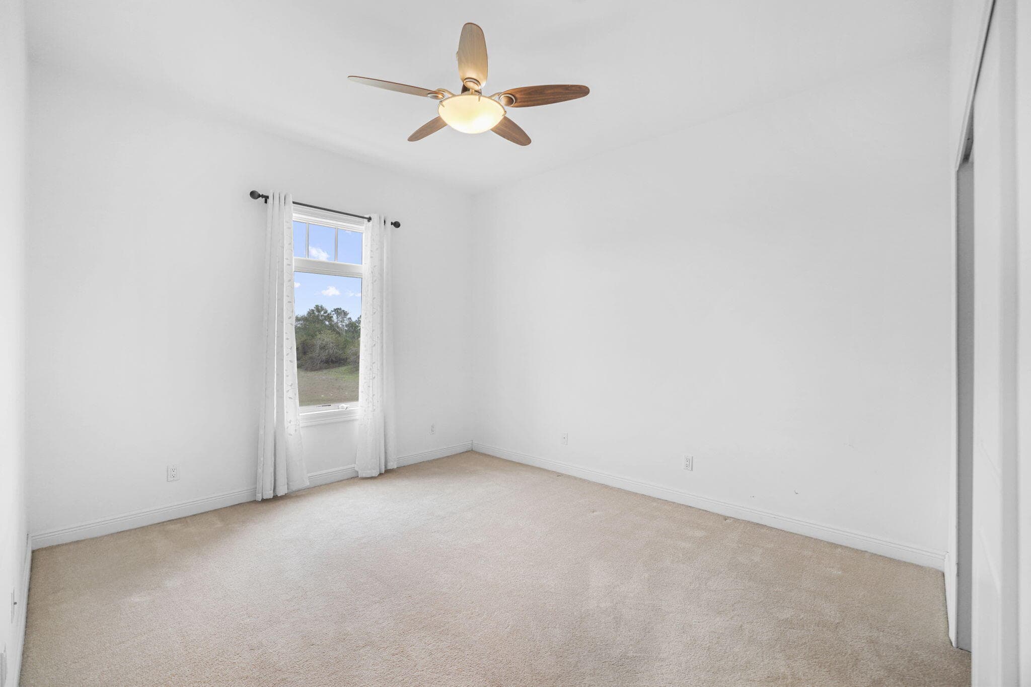 11627 SE Florida Avenue, Hobe Sound, FL 33455 — photo 32 of 67