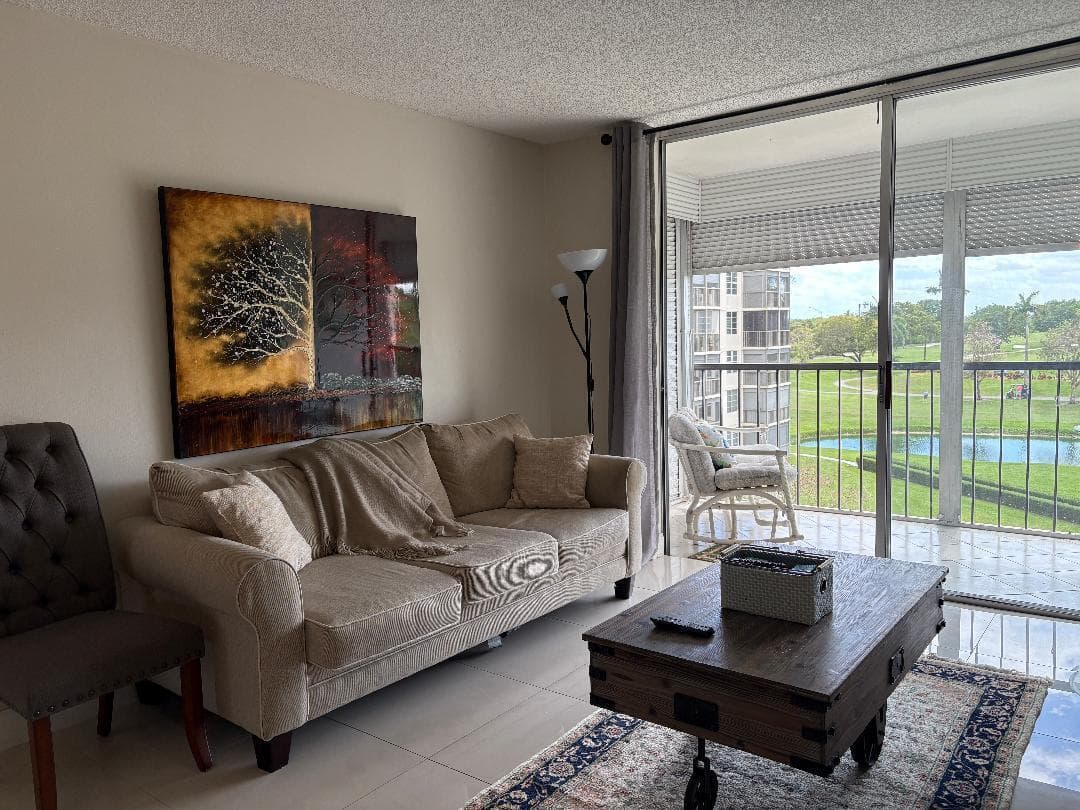 8900 Washington Boulevard 409, Pembroke Pines, FL 33025 — photo 8 of 49