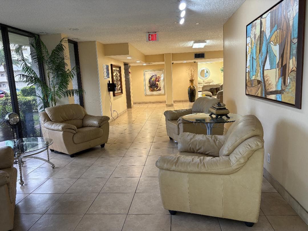 8900 Washington Boulevard 409, Pembroke Pines, FL 33025 — photo 30 of 49