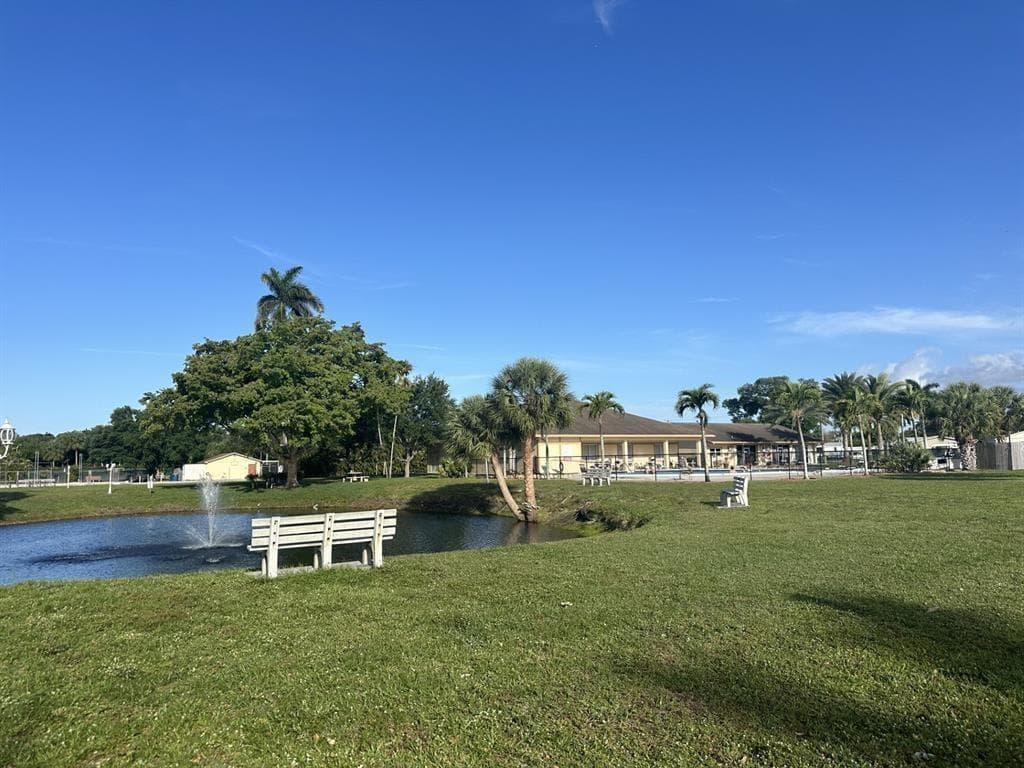 8661 SW 18th Place, Davie, FL 33324 — photo 25 of 29
