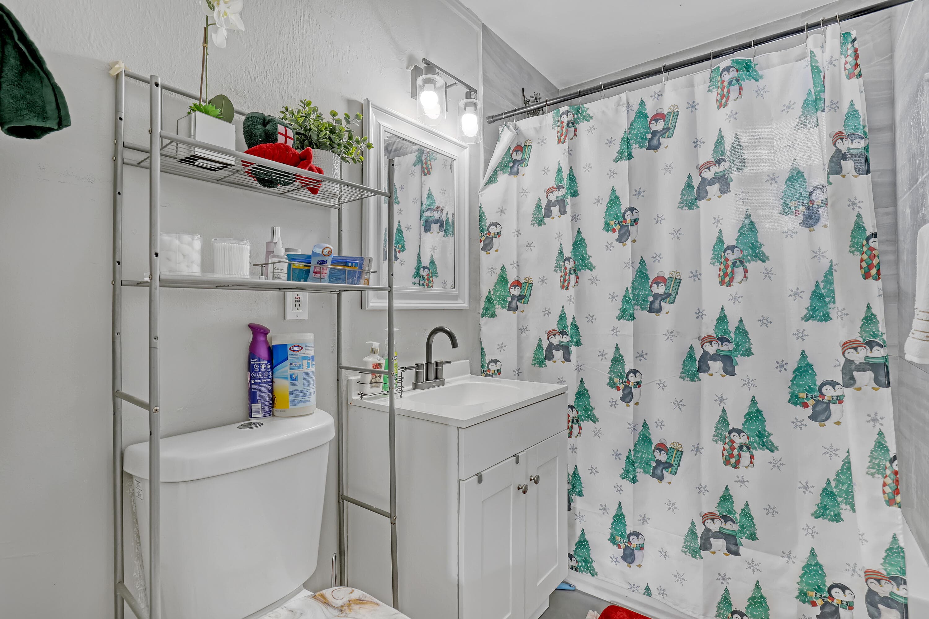 731 50th Street, West Palm Beach, FL 33407 — photo 13 of 31