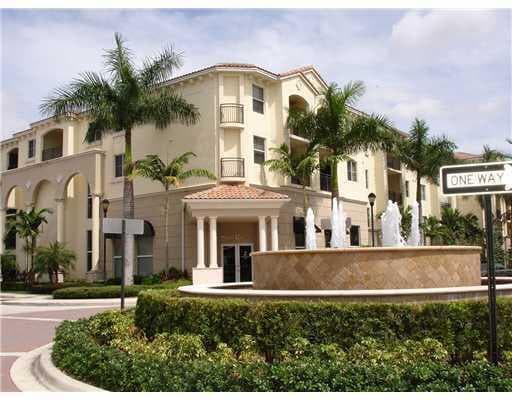 3 Renaissance Way Apt 204, Boynton Beach, FL 33426 — photo 1 of 20