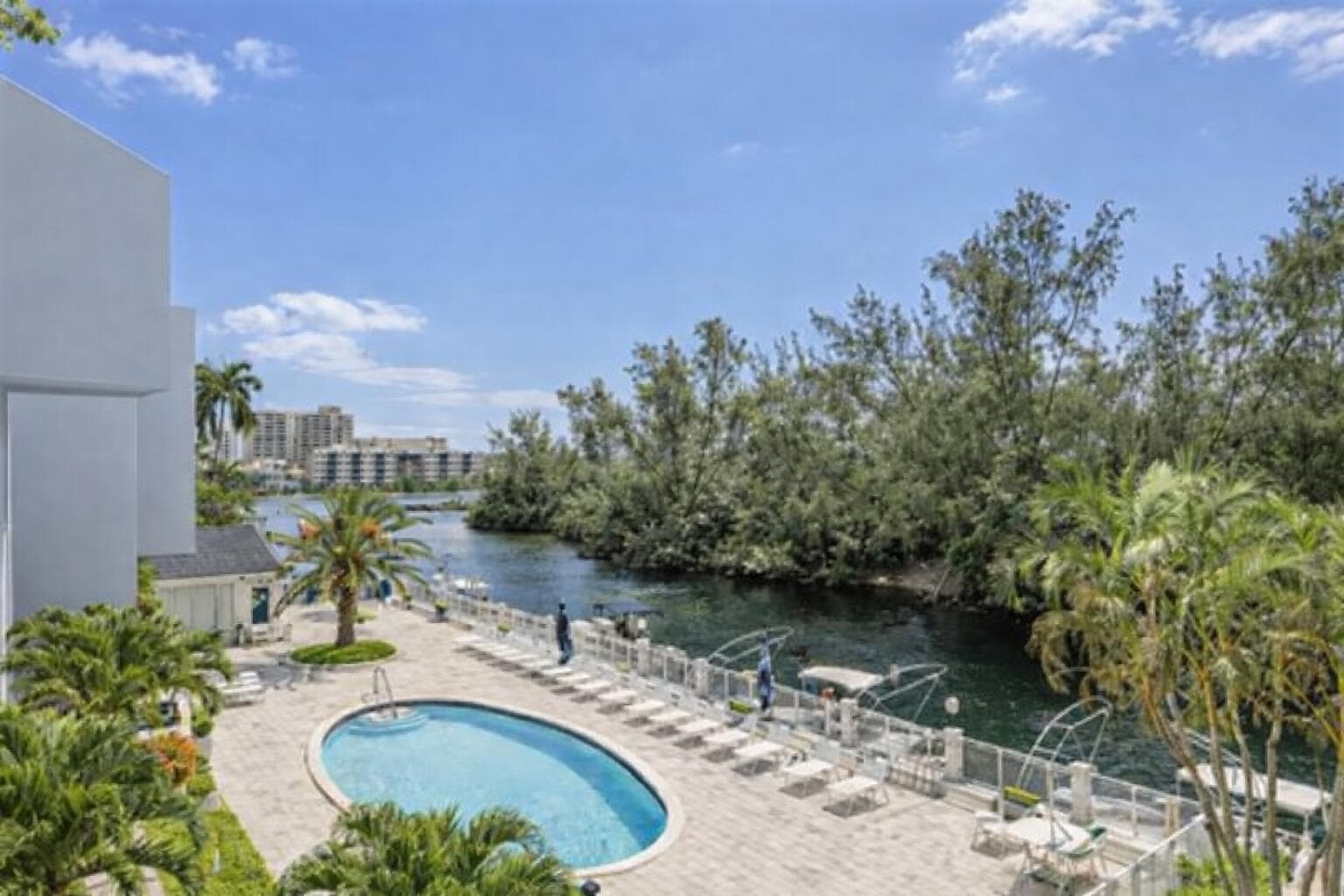 2850 NE 14th Street Causeway 107, Pompano Beach, FL 33062 — photo 1 of 37