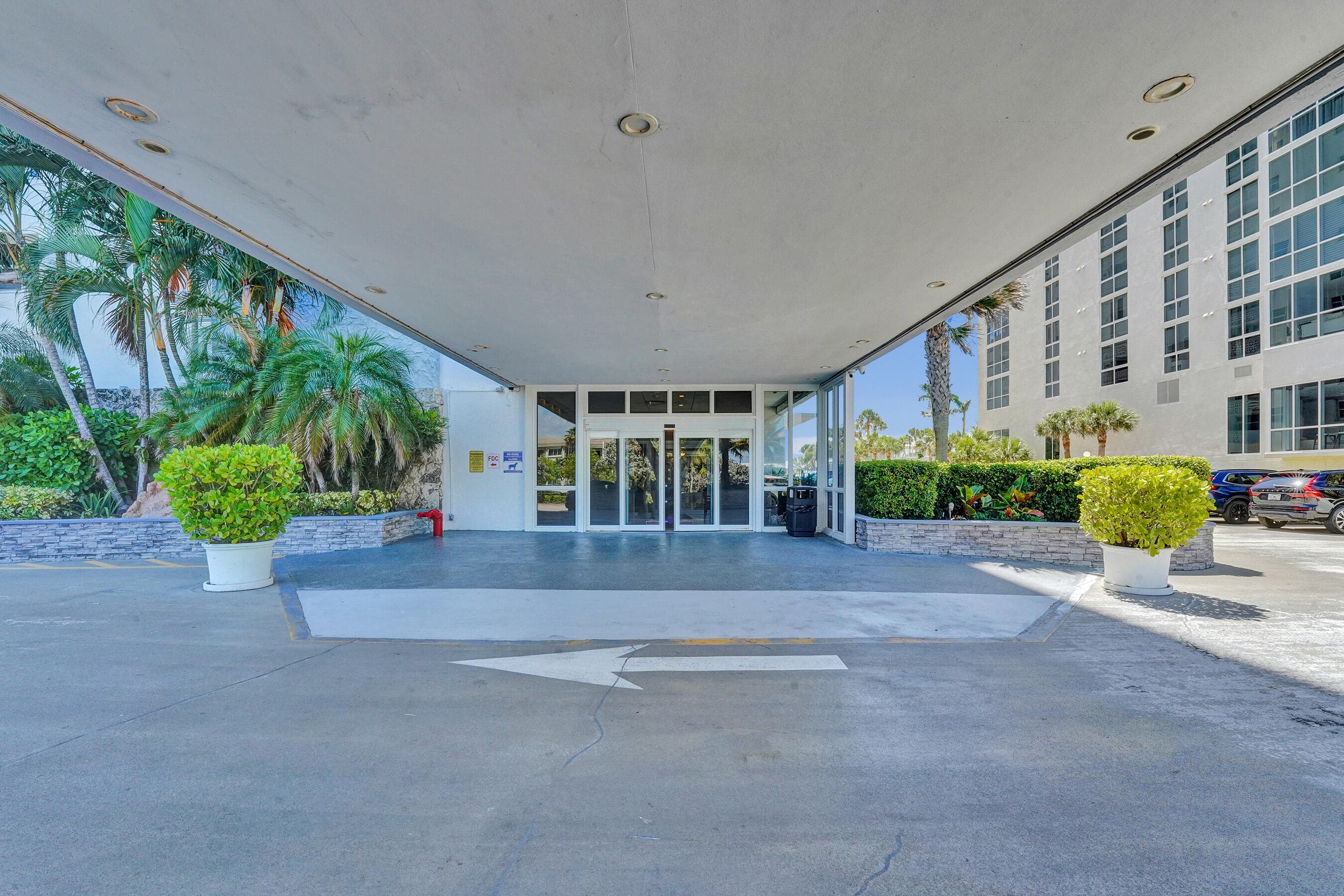 4250 Galt Ocean Drive 9c, Fort Lauderdale, FL 33308 — photo 10 of 45