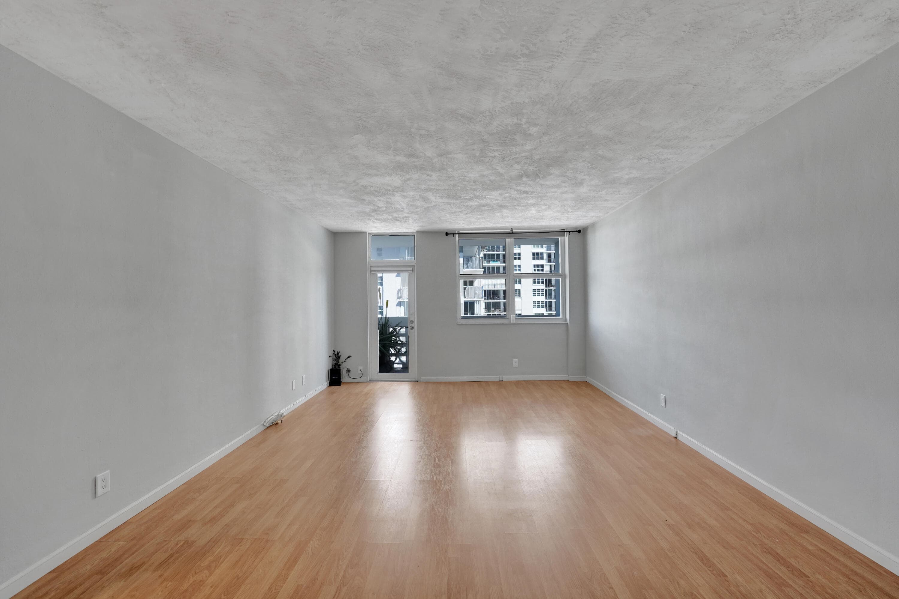 4250 Galt Ocean Drive 9c, Fort Lauderdale, FL 33308 — photo 27 of 45