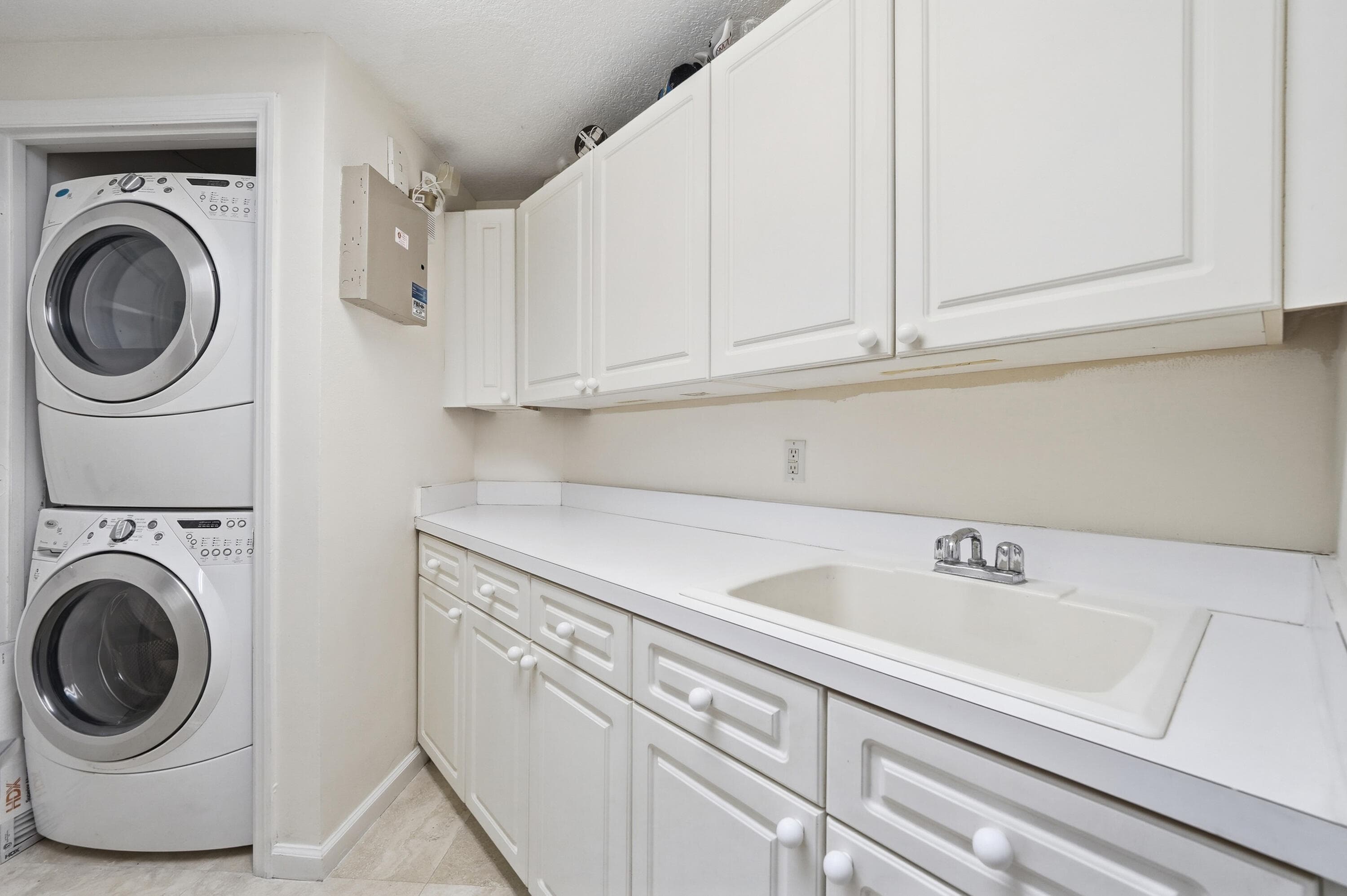 6051 N Ocean Drive 1003, Hollywood, FL 33019 — photo 40 of 69