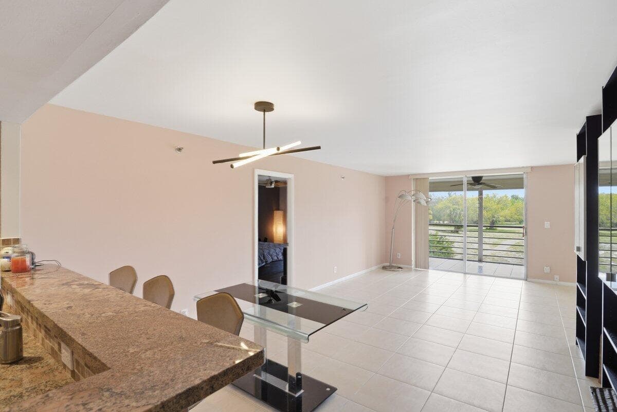 5340 NW 2nd Avenue 326, Boca Raton, FL 33487 — photo 7 of 29