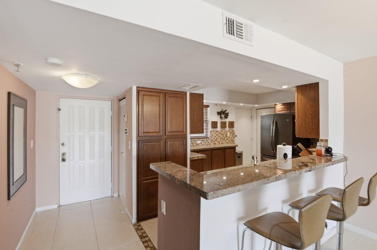 5340 NW 2nd Avenue 326, Boca Raton, FL 33487 — photo 8 of 29