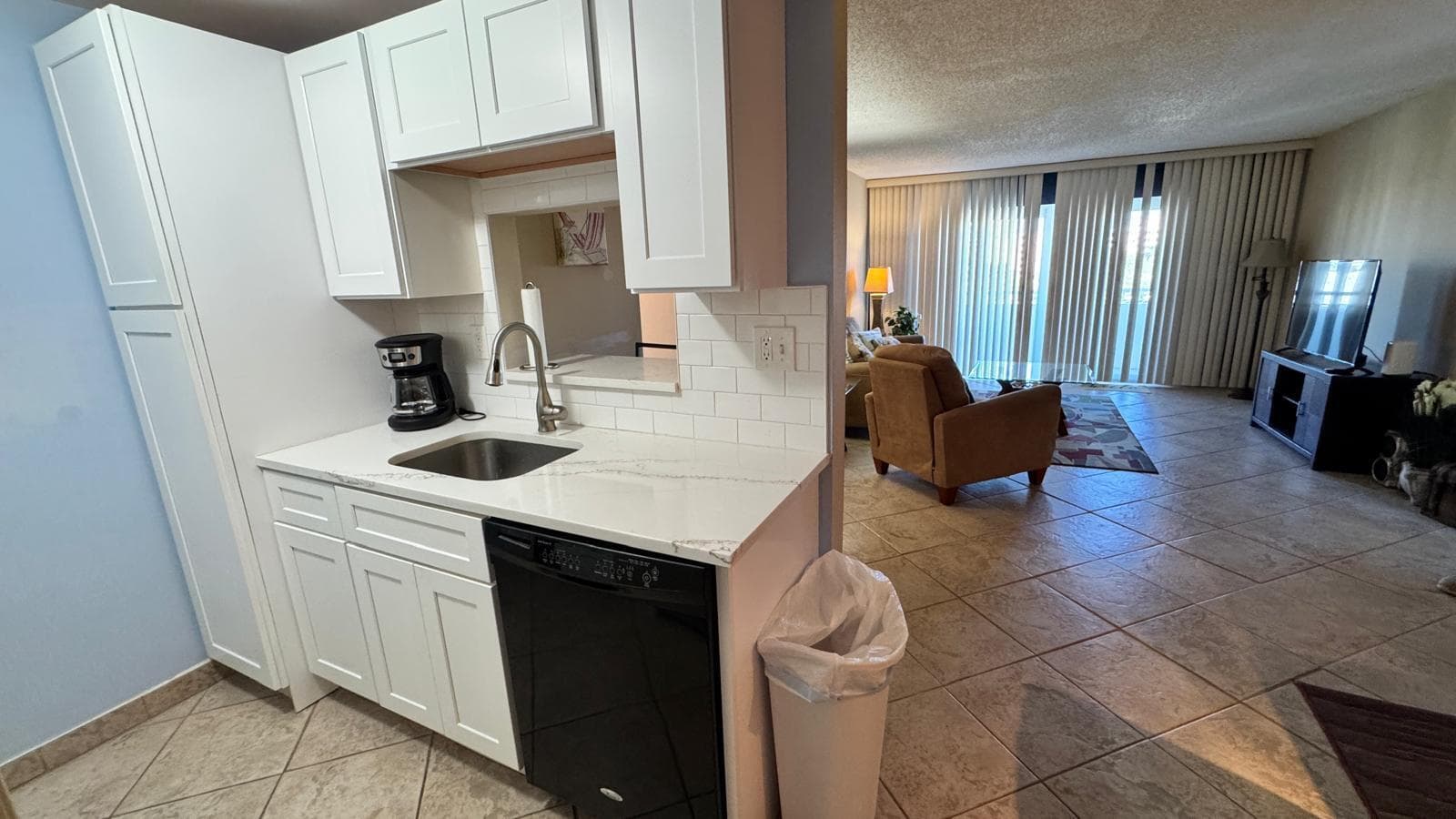 3212 NE 12th Street 506, Pompano Beach, FL 33062 — photo 8 of 43