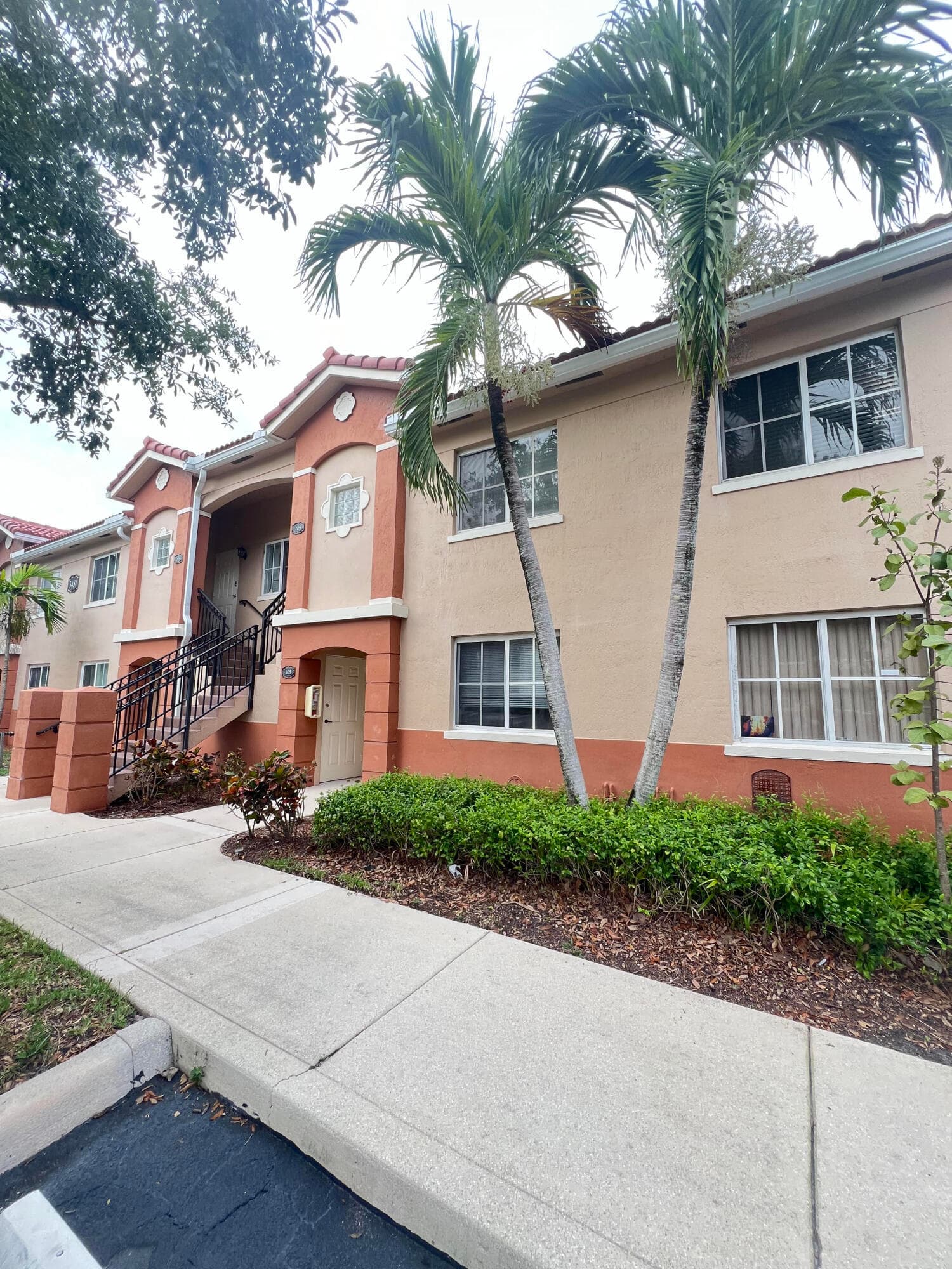 3481 Briar Bay Boulevard 105, West Palm Beach, FL 33411 — photo 1 of 20