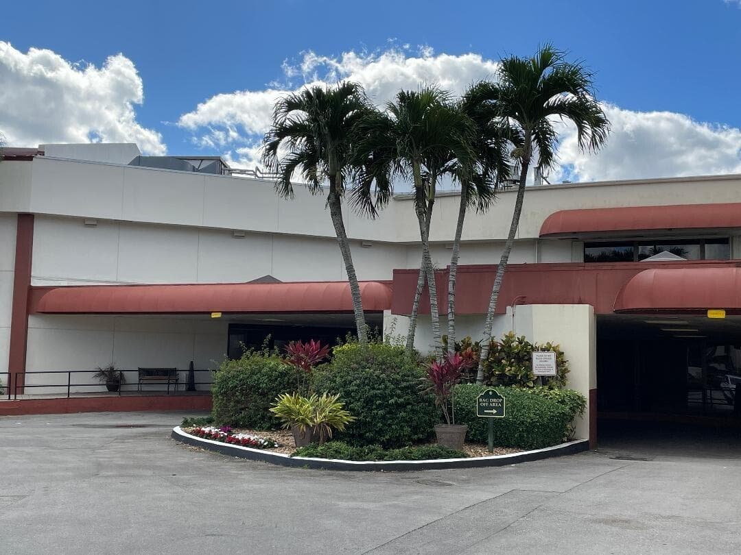 8900 Washington Boulevard 409, Pembroke Pines, FL 33025 — photo 40 of 49
