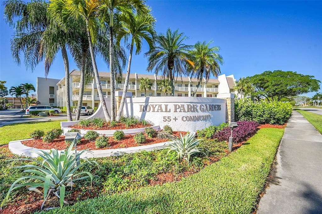 6850 Royal Palm Boulevard 106g, Margate, FL 33063 — photo