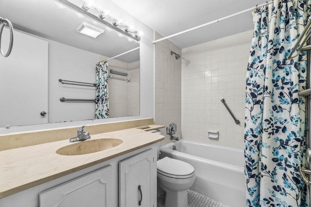 2010 S Federal Highway 101, Boynton Beach, FL 33435 — photo 18 of 34