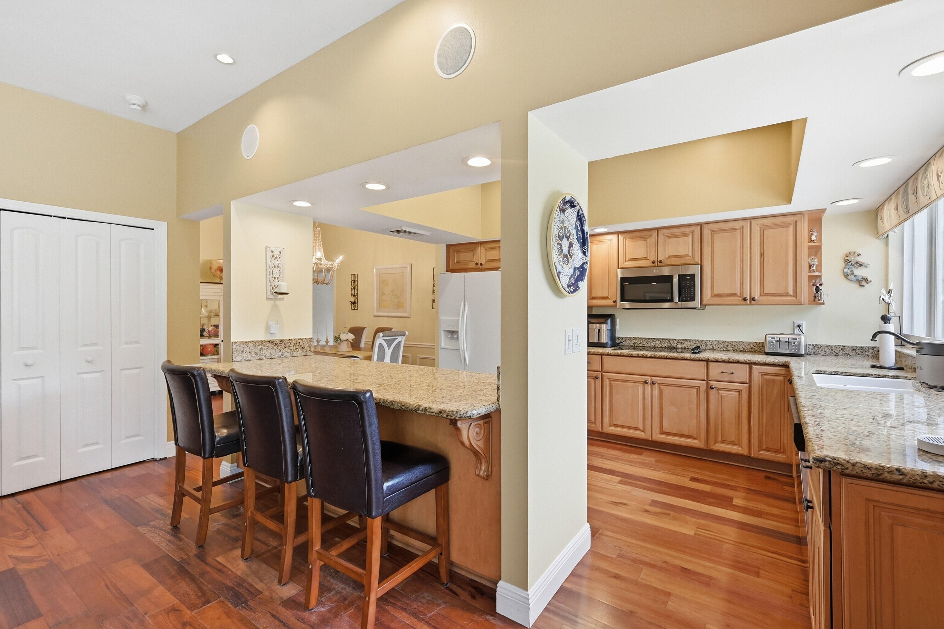 9001 N Lake Dasha Drive, Plantation, FL 33324 — photo 25 of 76