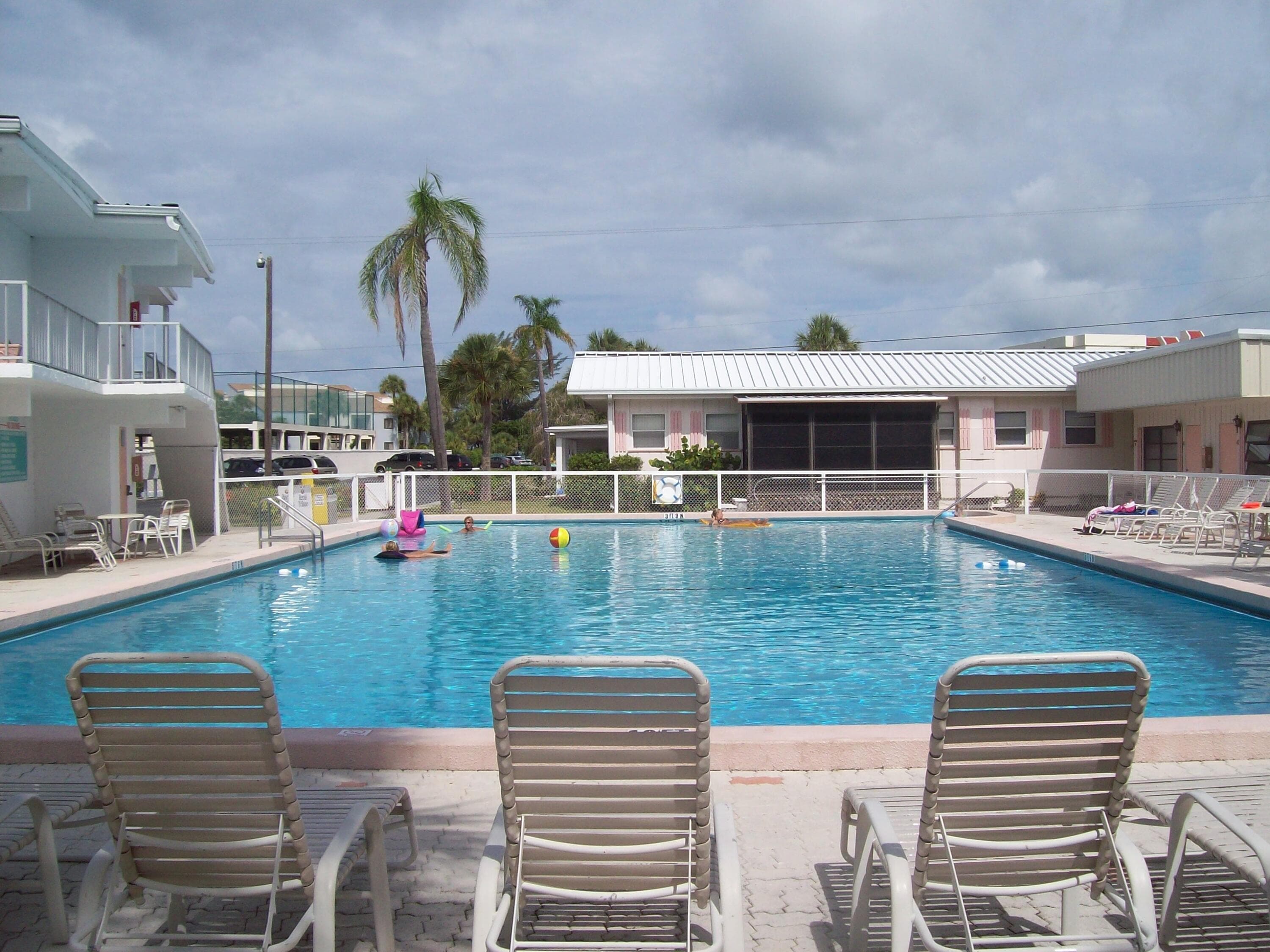 908 Villas Drive 18, Venice, FL 34285 — photo 28 of 44