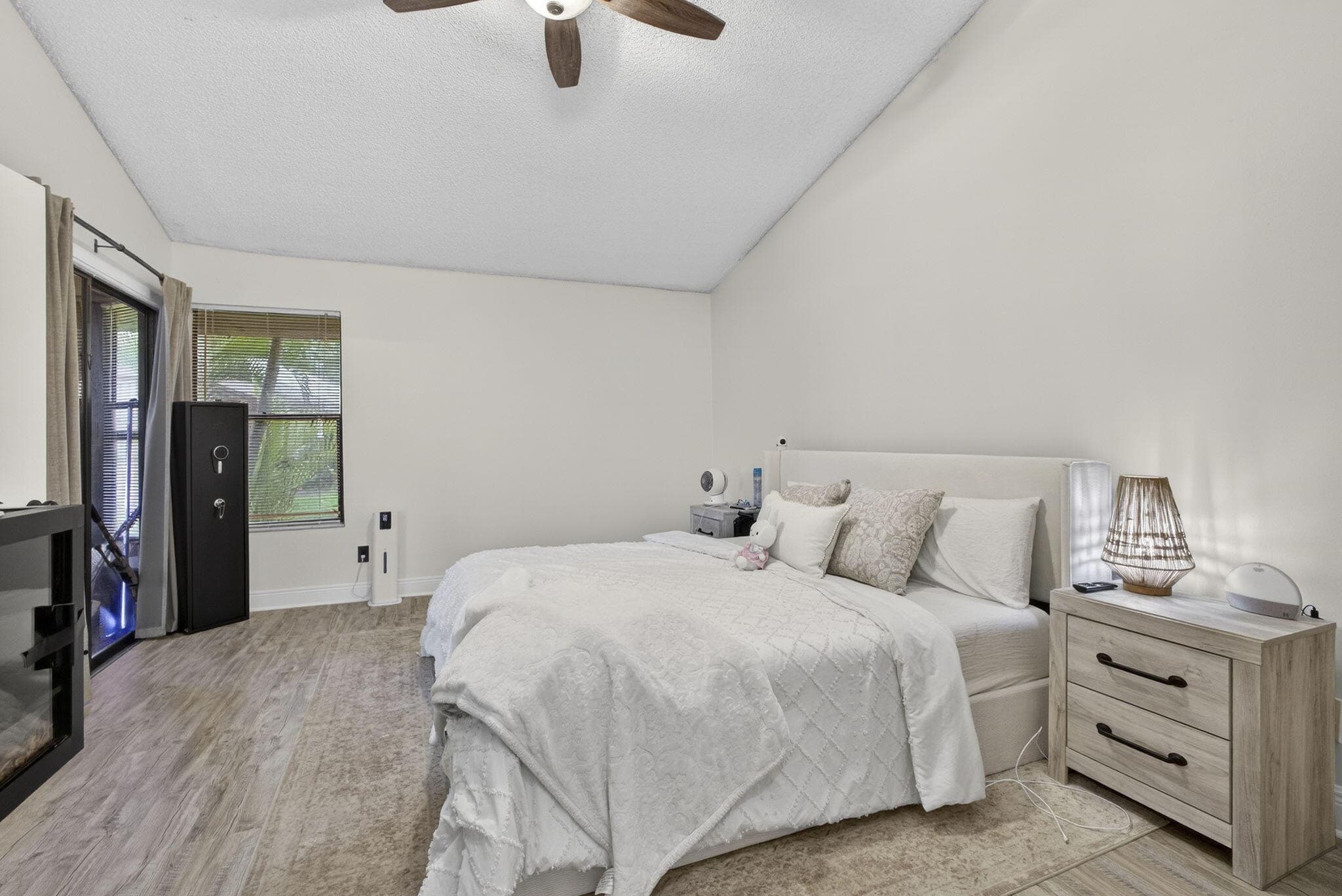 3807 Collinwood Lane, West Palm Beach, FL 33406 — photo 15 of 24