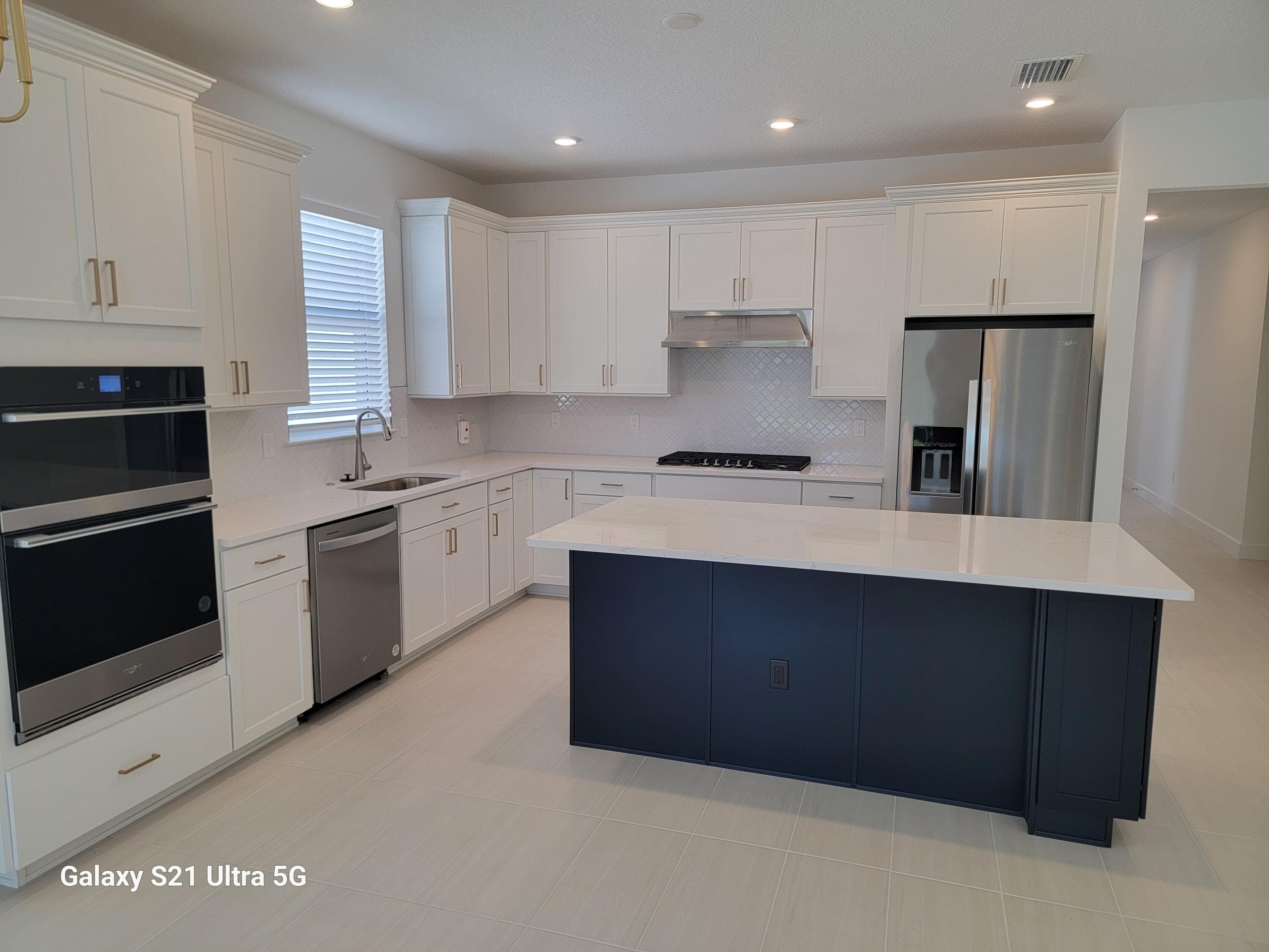 8433 Beagle Terrace, Vero Beach, FL 32967 — photo 3 of 29
