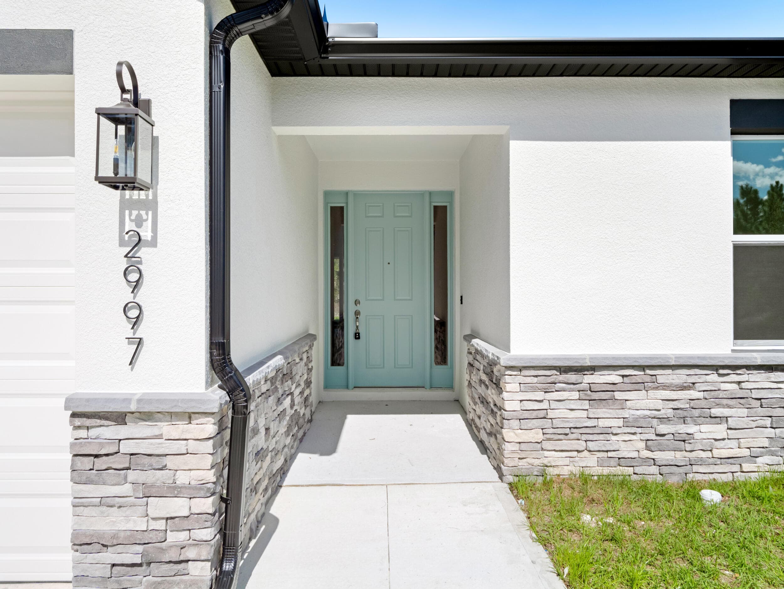 2997 SE Tivoli Ave Avenue 2997, Palm Bay, FL 32909 — photo 4 of 52
