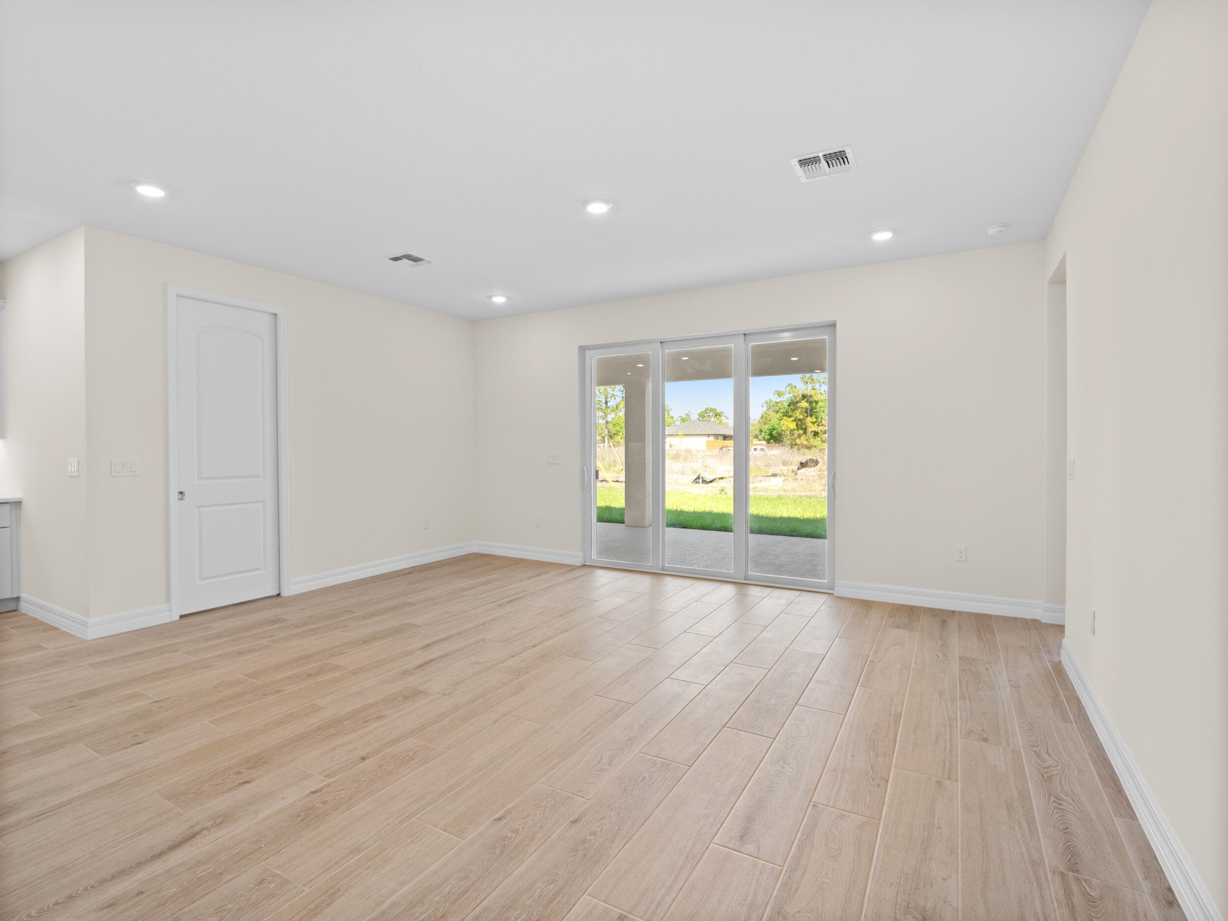 2997 SE Tivoli Ave Avenue 2997, Palm Bay, FL 32909 — photo 7 of 52